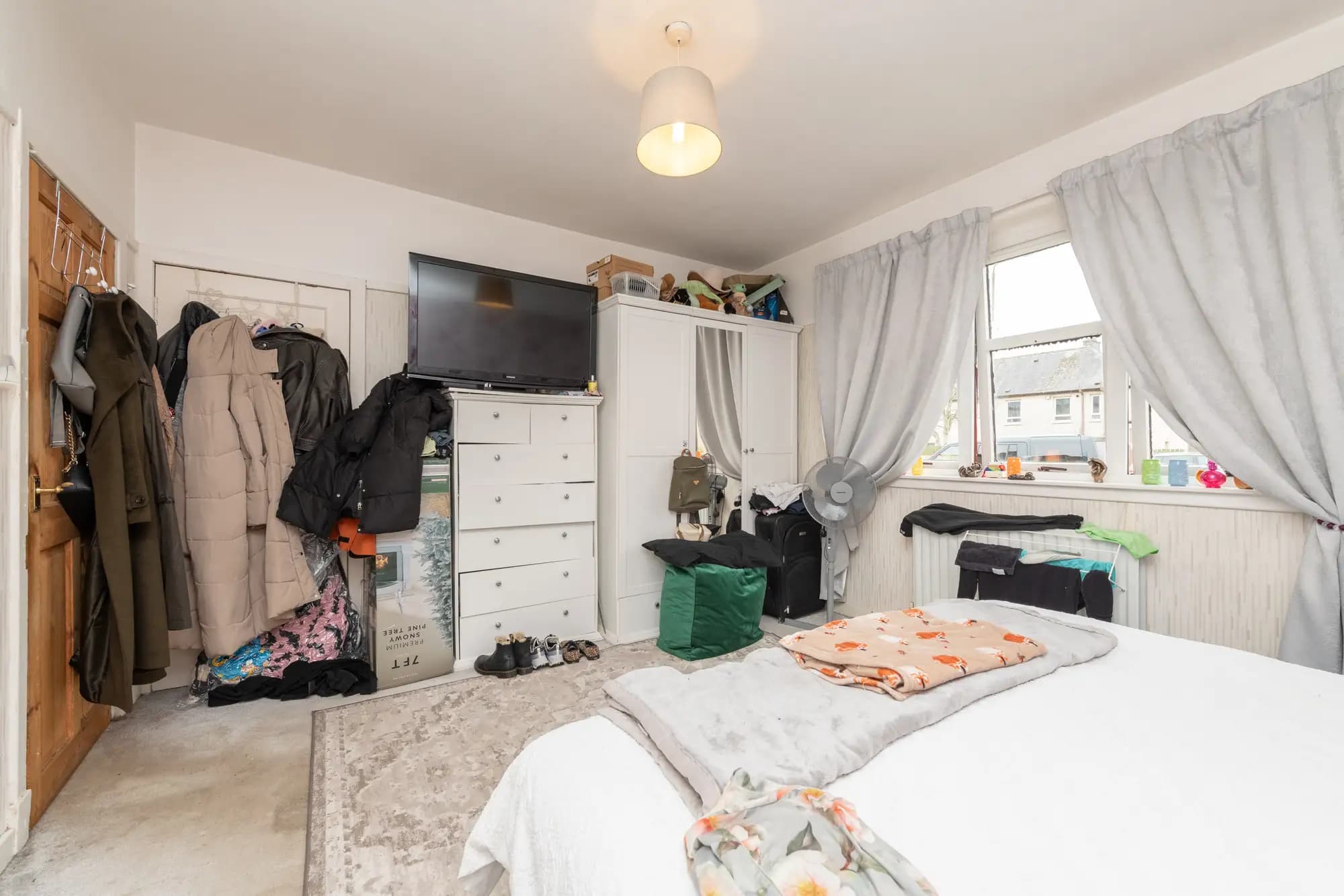 property photo 14 of 28