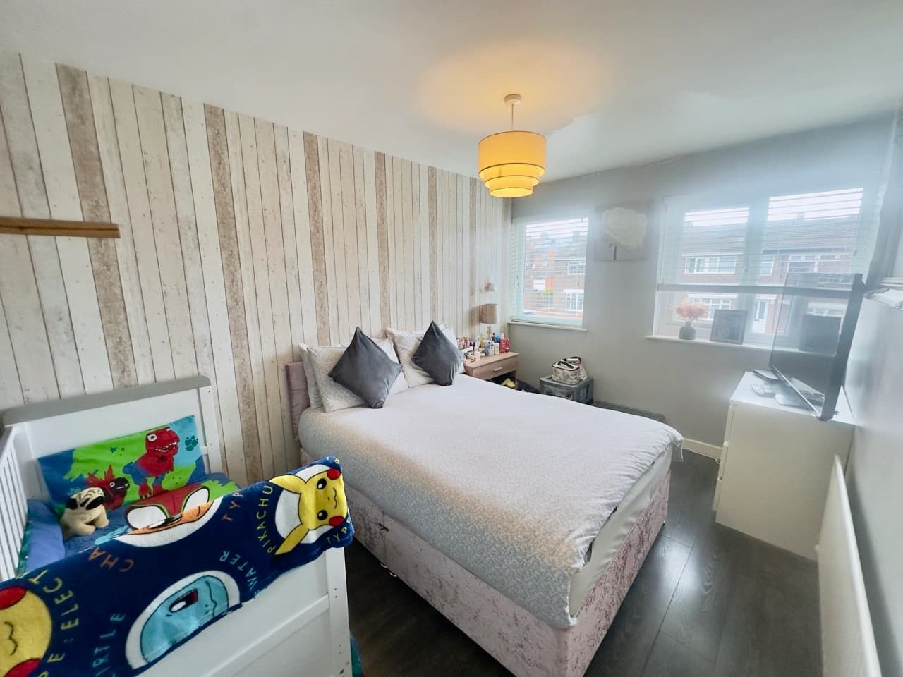 property photo 11 of 20