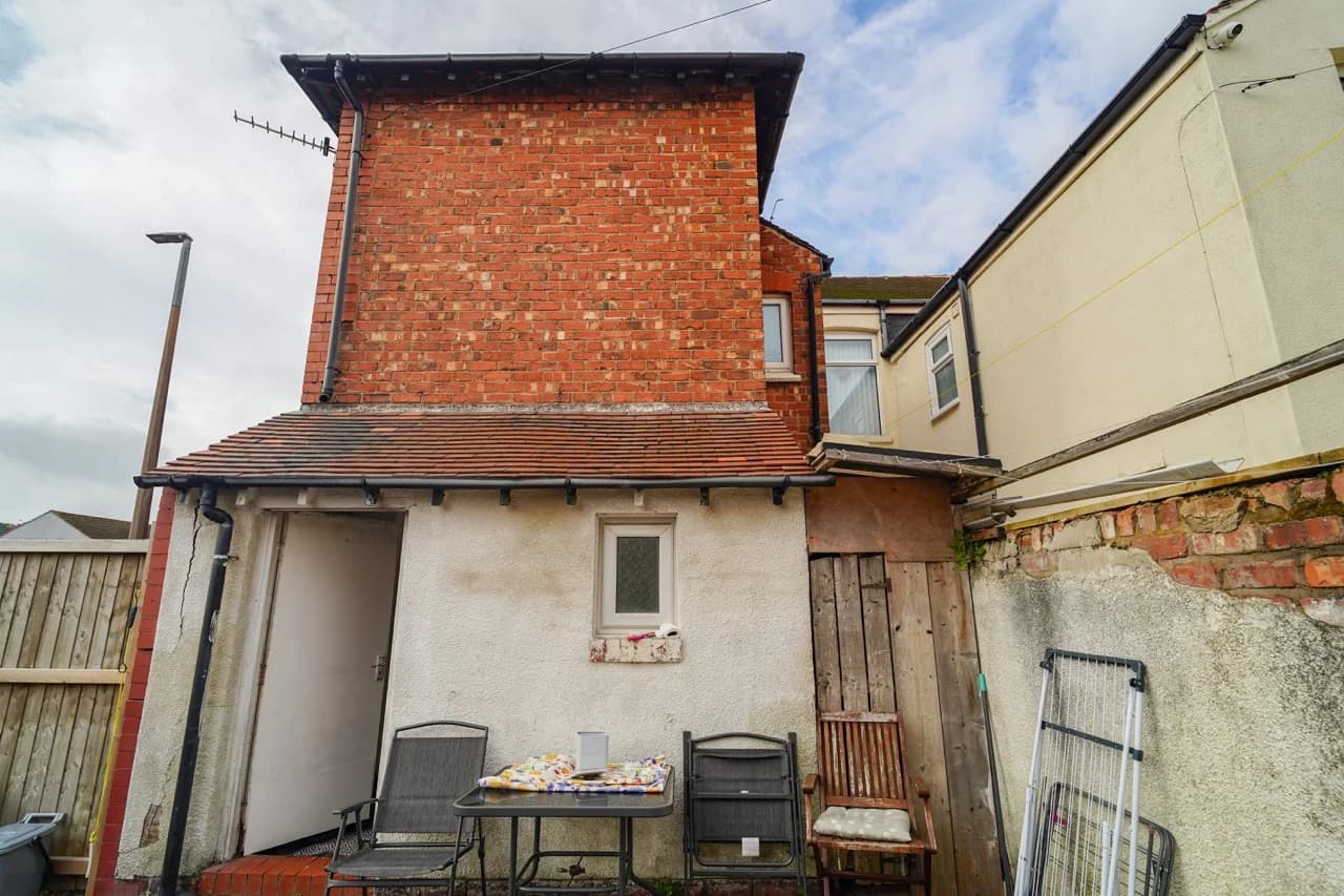 property photo 22 of 24