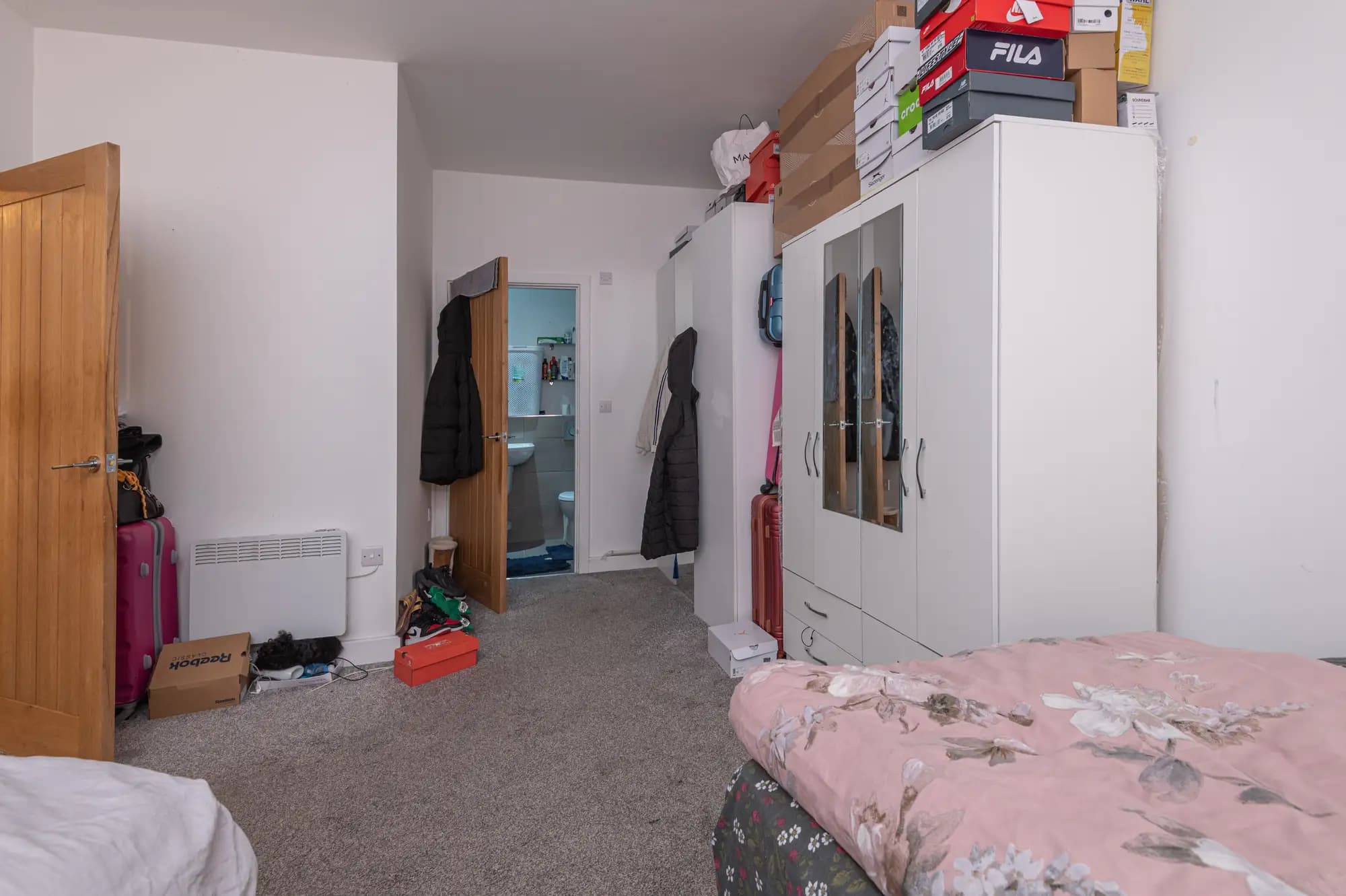 property photo 15 of 19