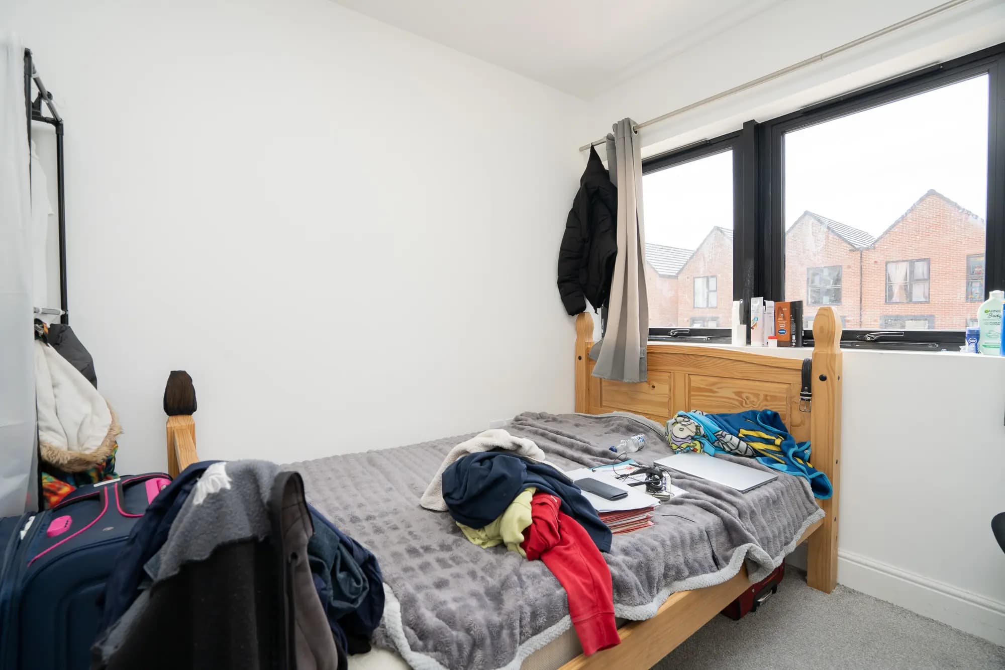 property photo 12 of 18