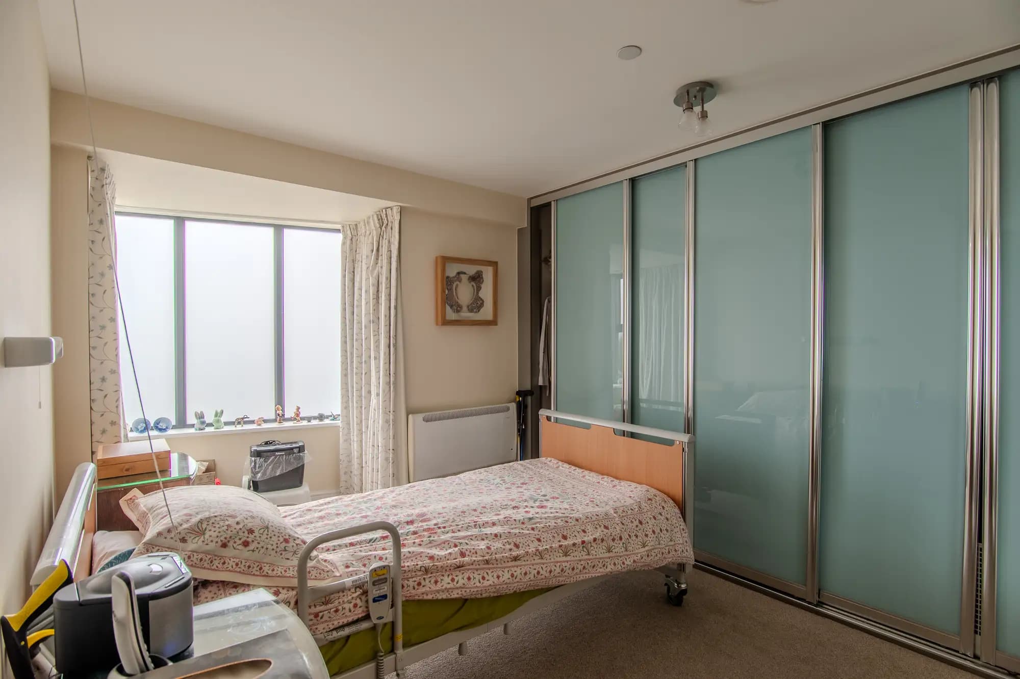 property photo 8 of 24