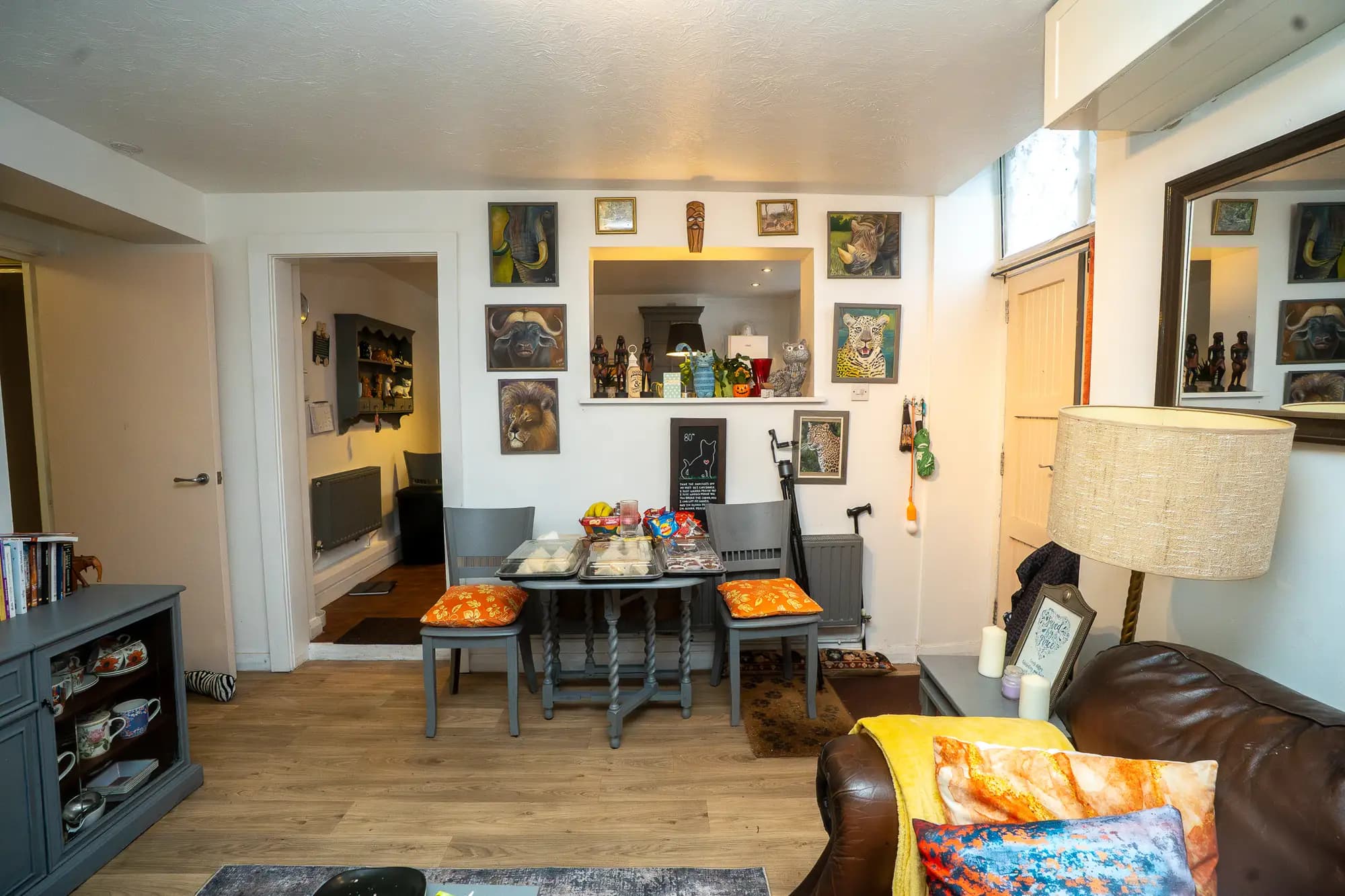 property photo 6 of 28