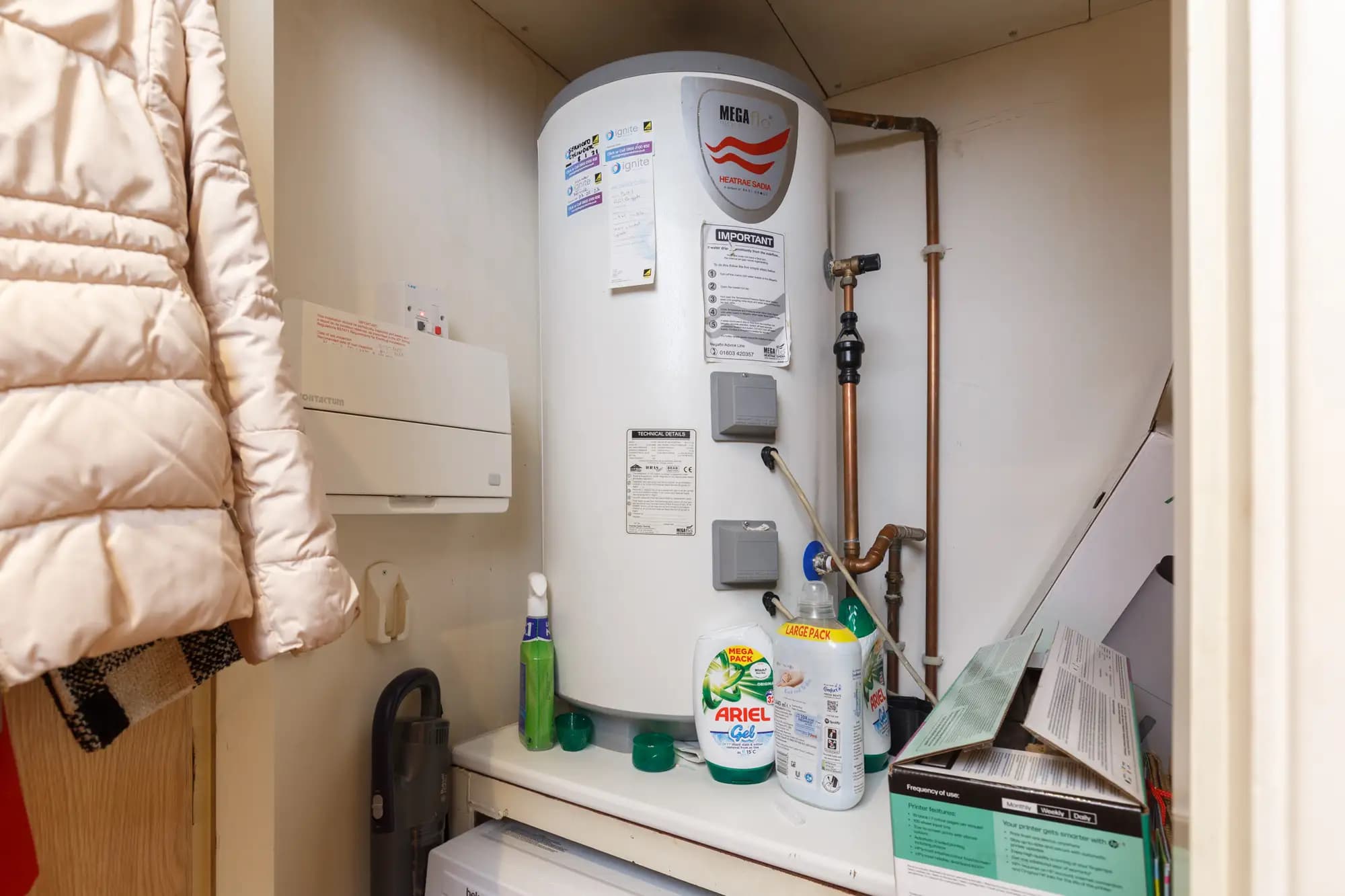 property photo 10 of 11