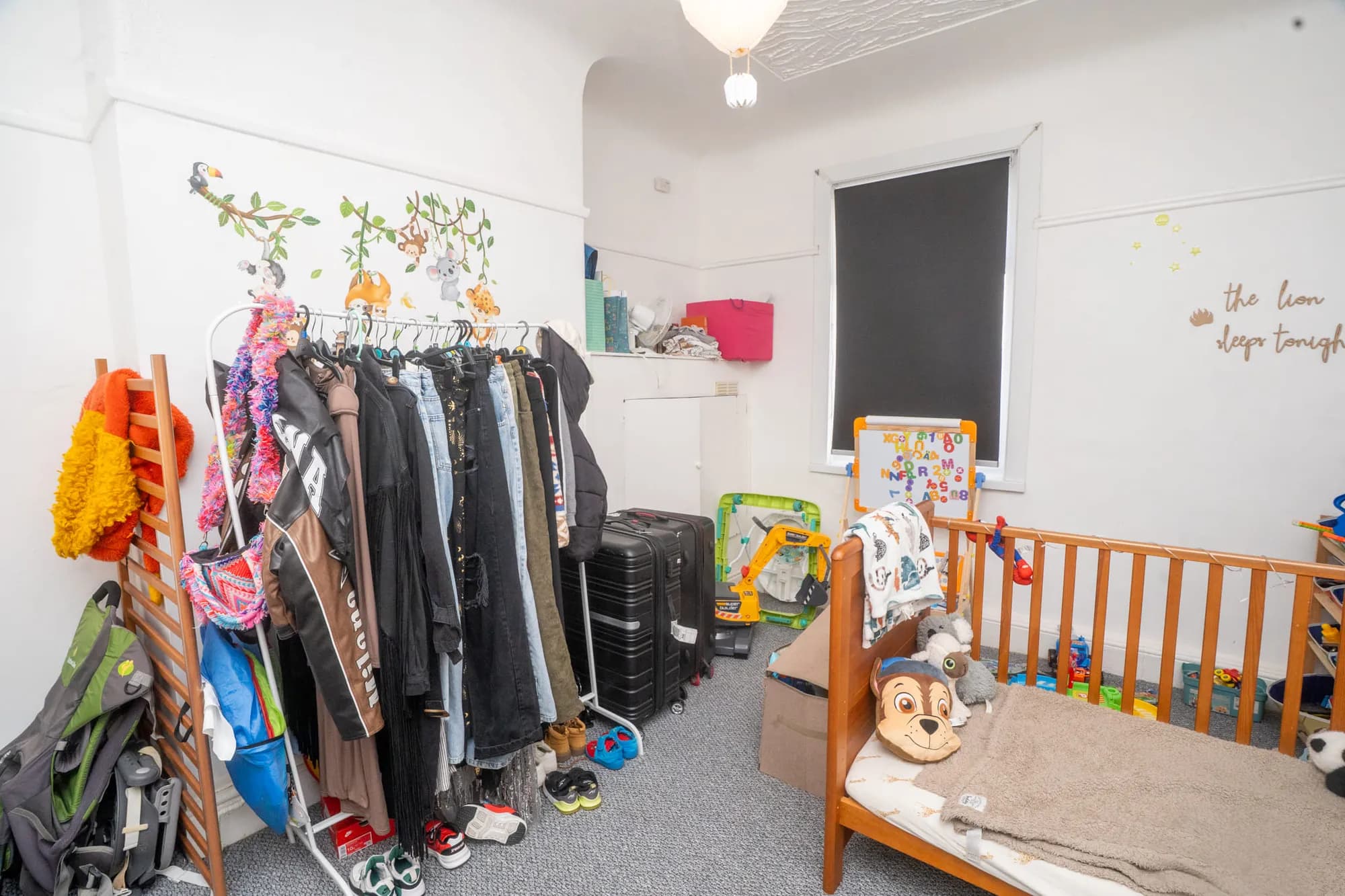 property photo 12 of 18