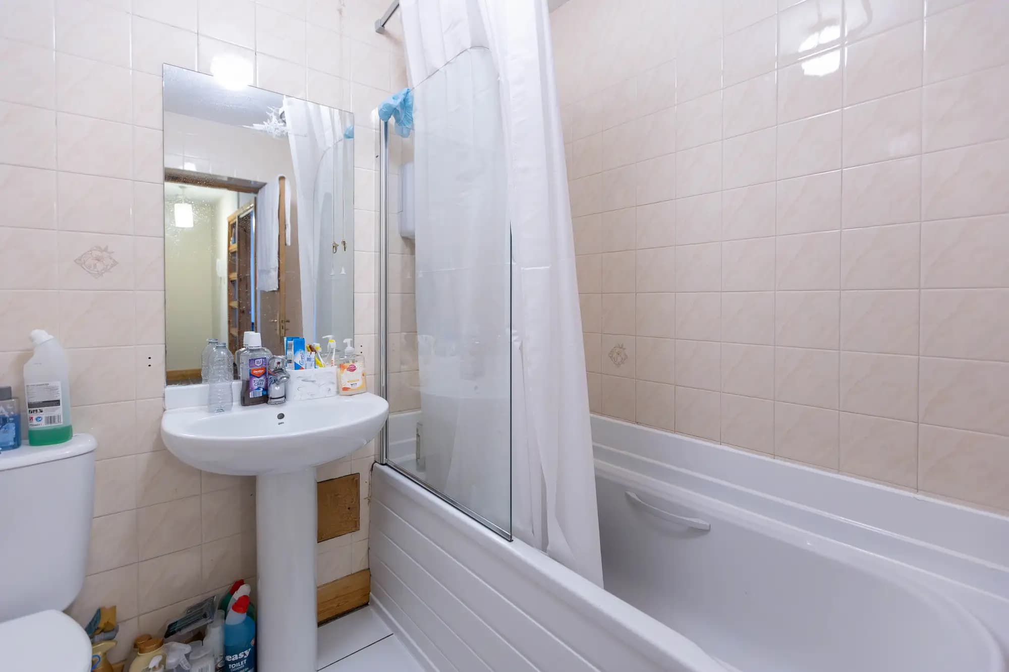 property photo 14 of 32