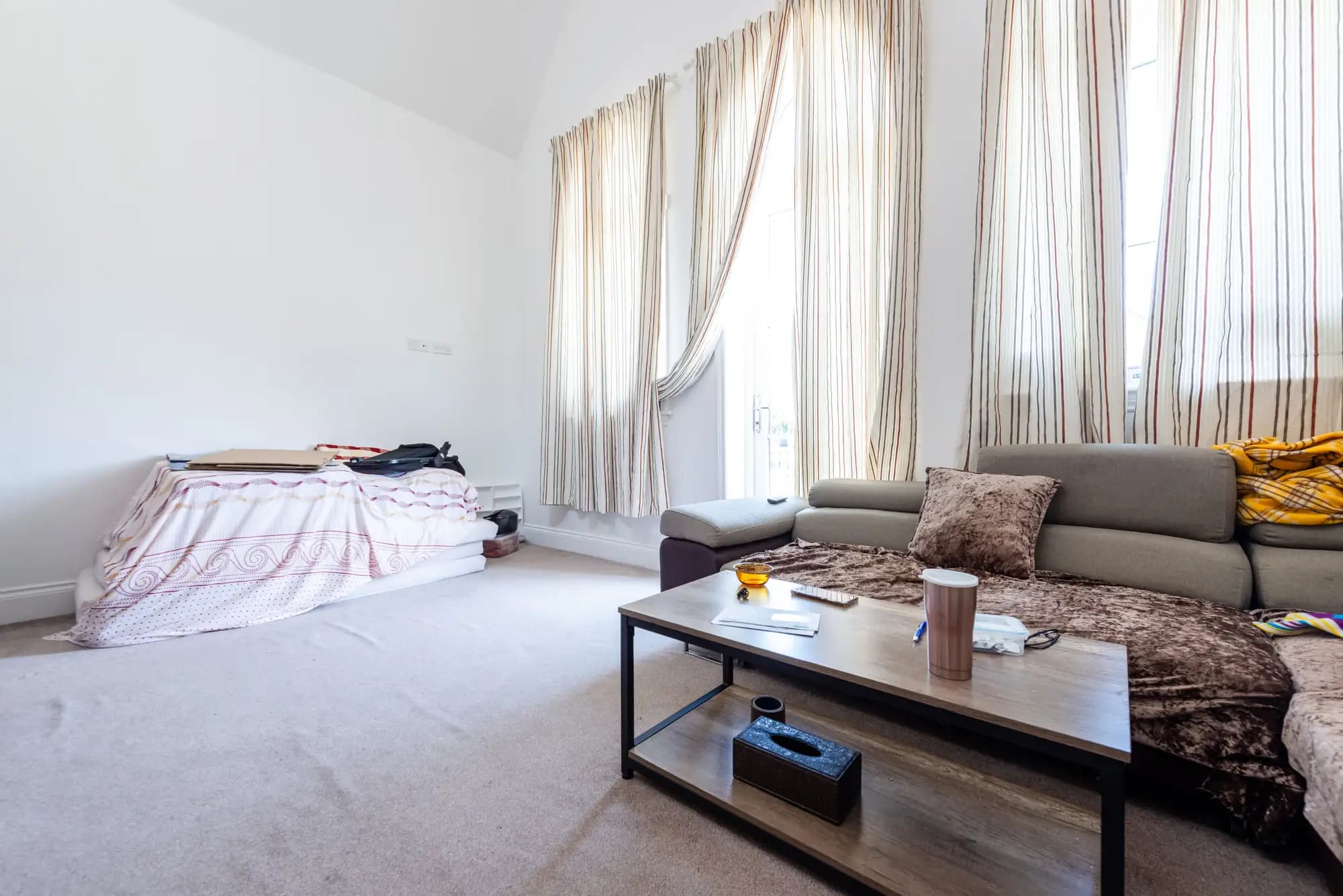 property photo 3 of 46