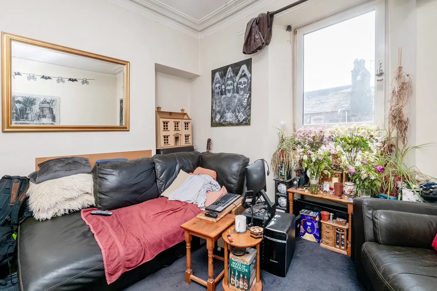 property photo 4 of 13
