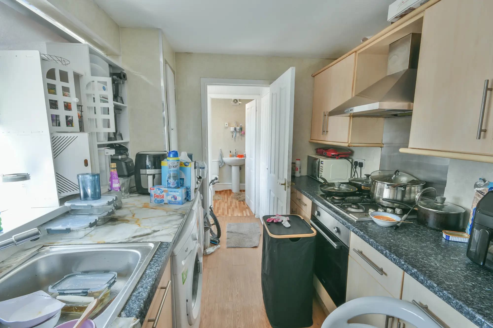 property photo 5 of 18