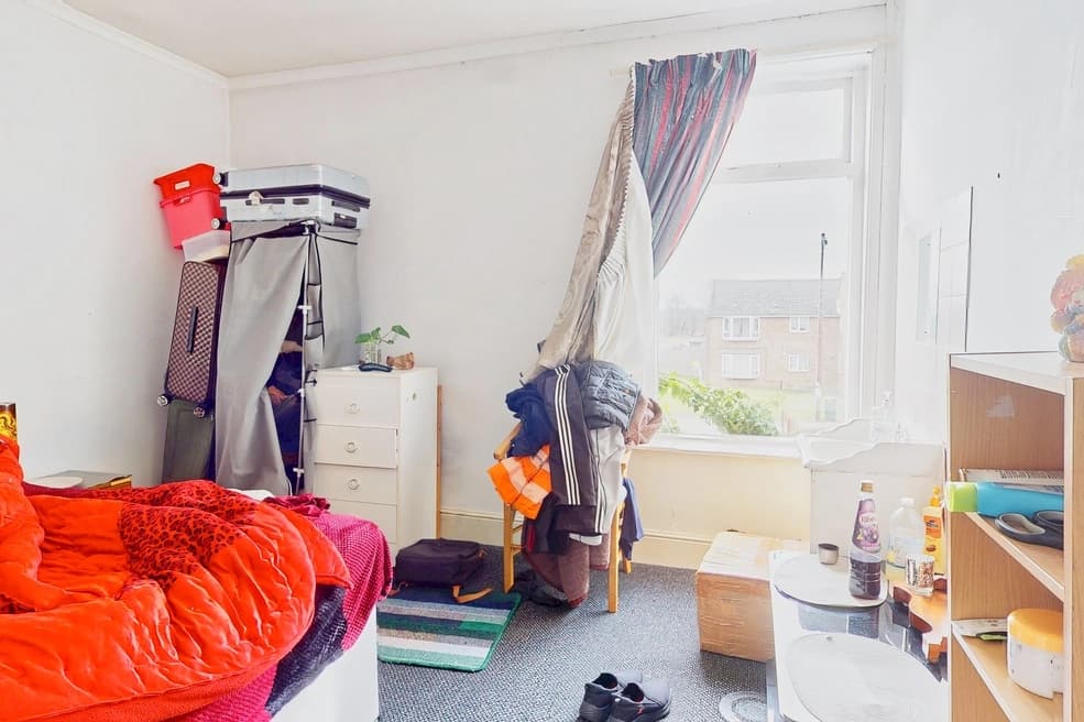 property photo 23 of 49