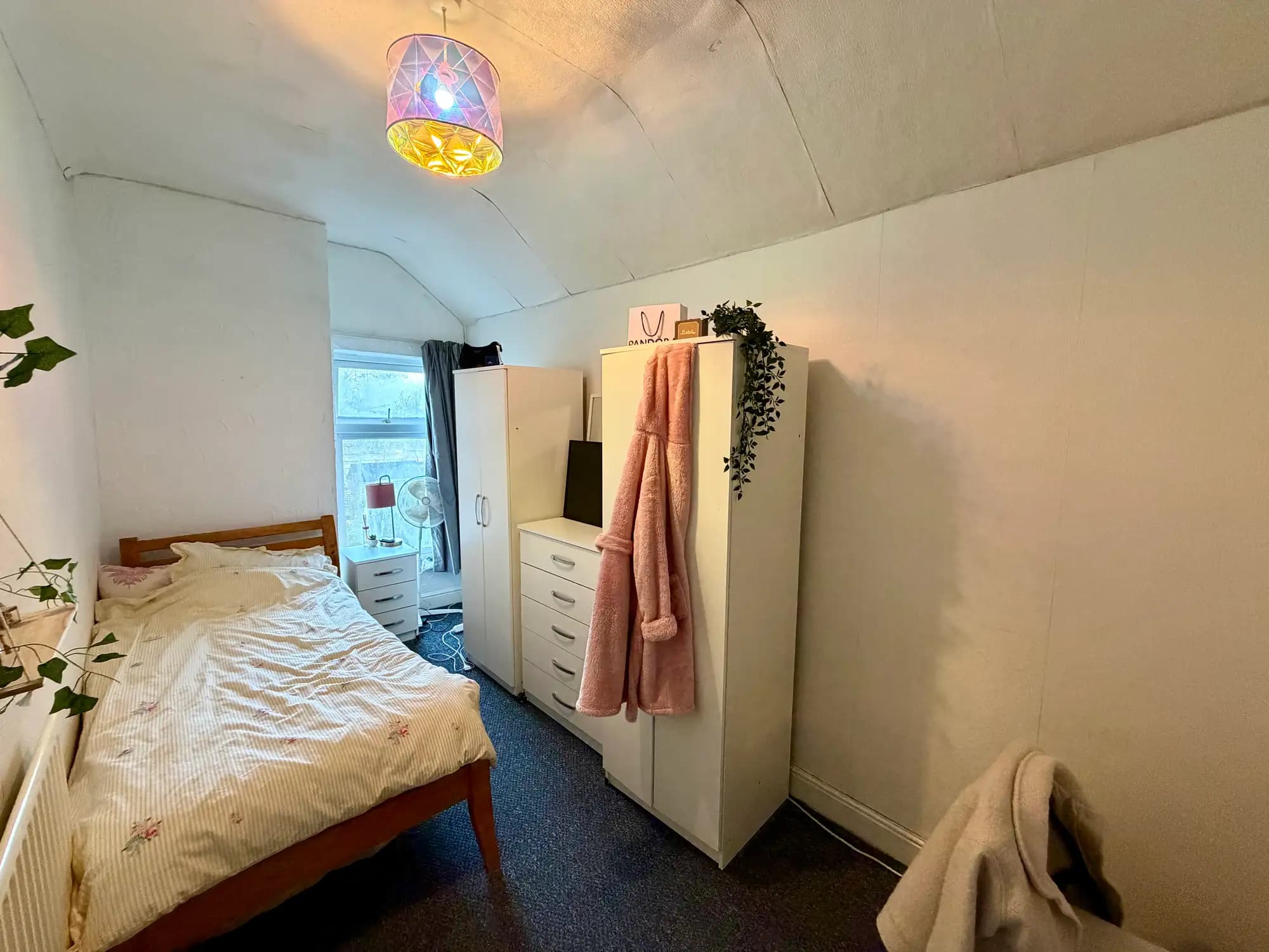 property photo 21 of 29