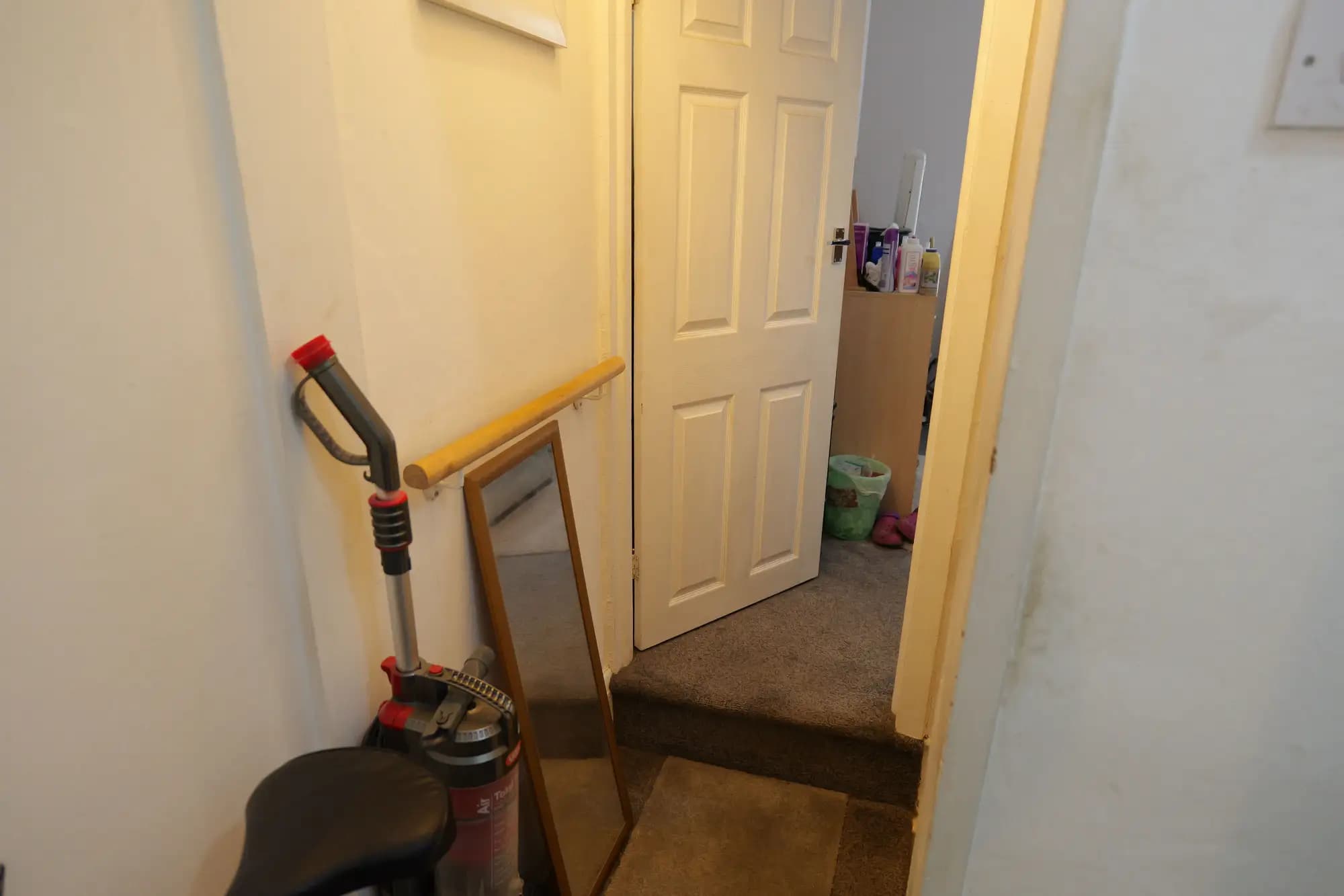 property photo 21 of 27