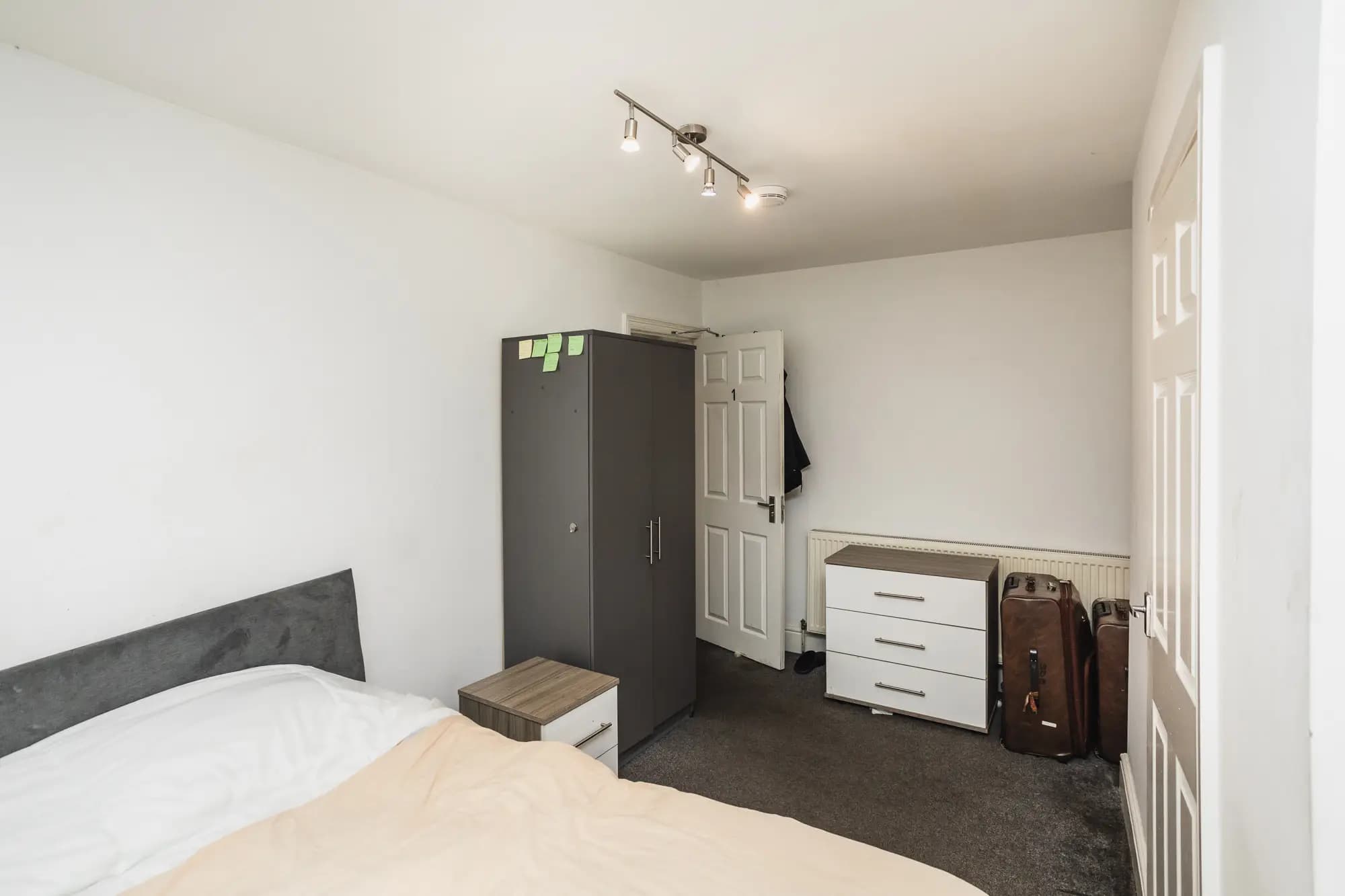 property photo 22 of 40