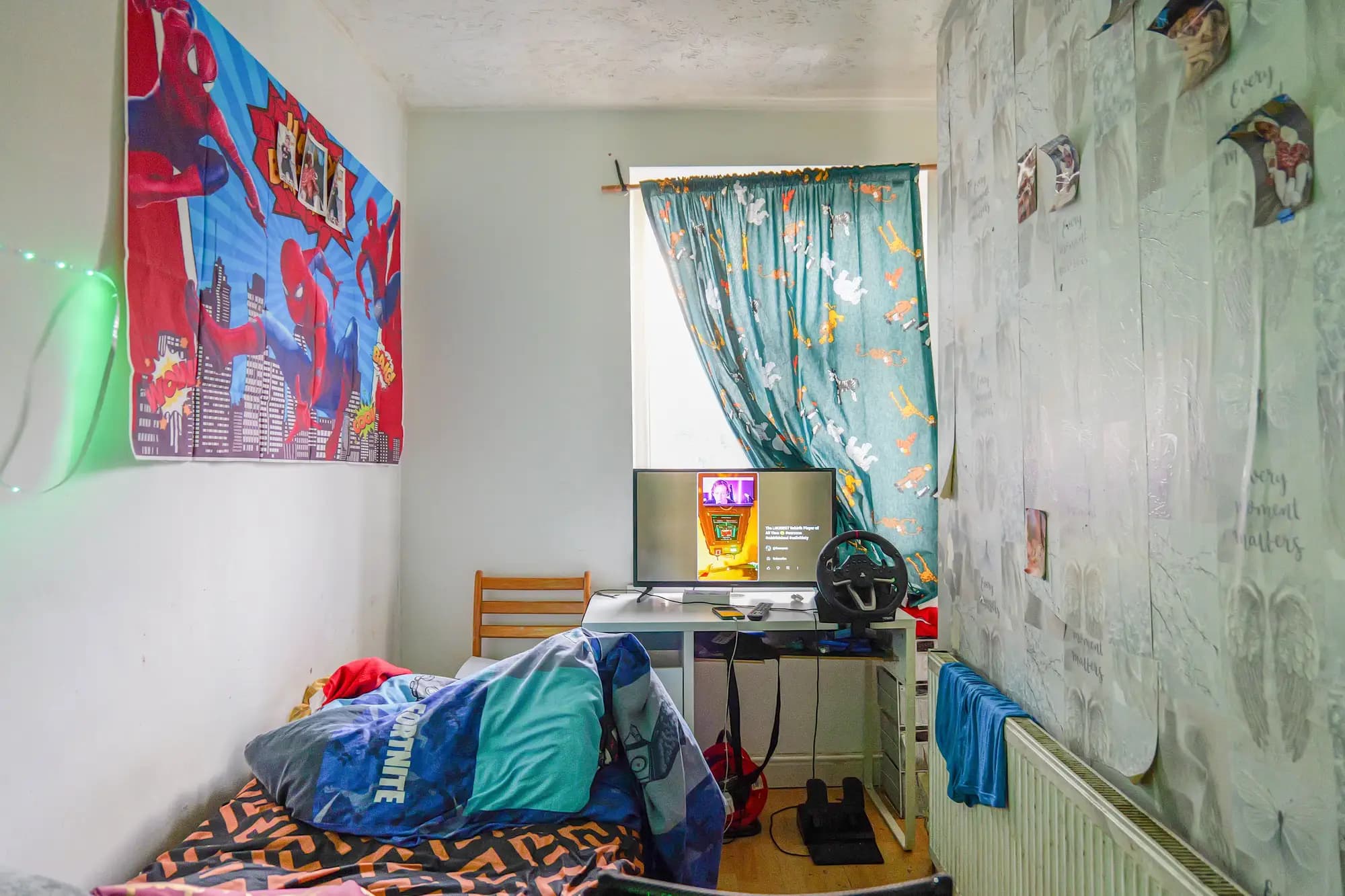 property photo 16 of 19