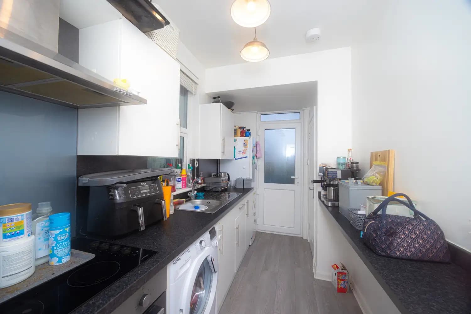 property photo 5 of 20