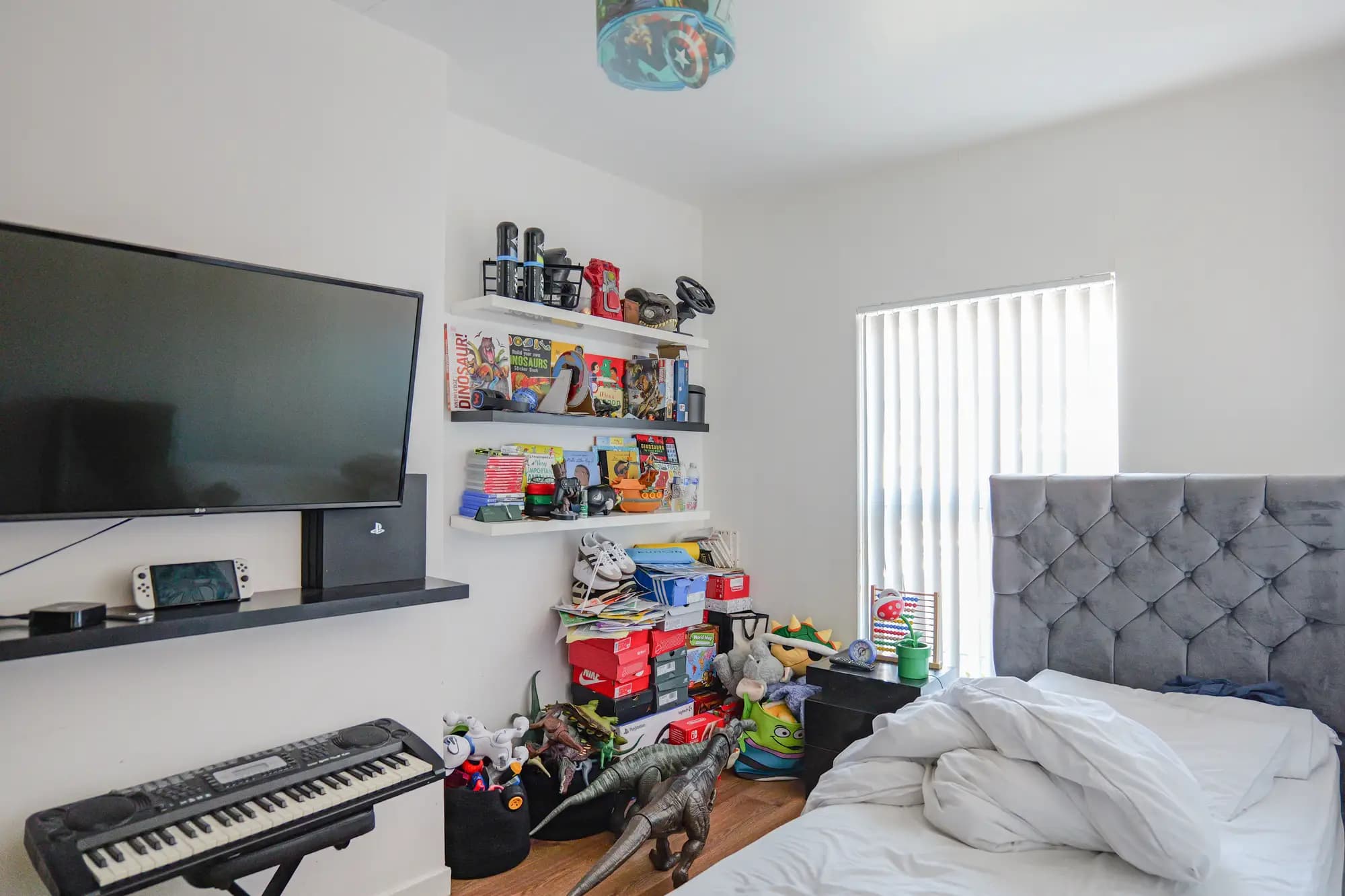 property photo 10 of 23