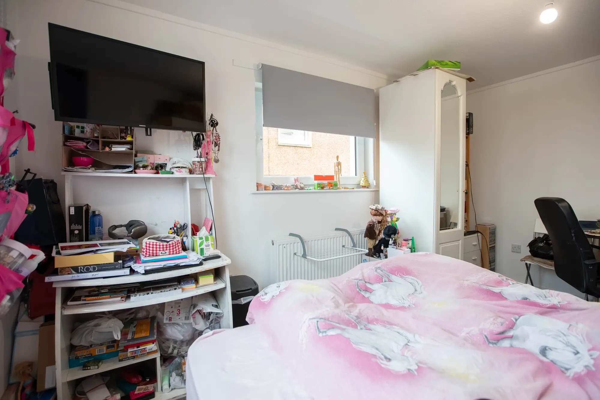 property photo 17 of 28