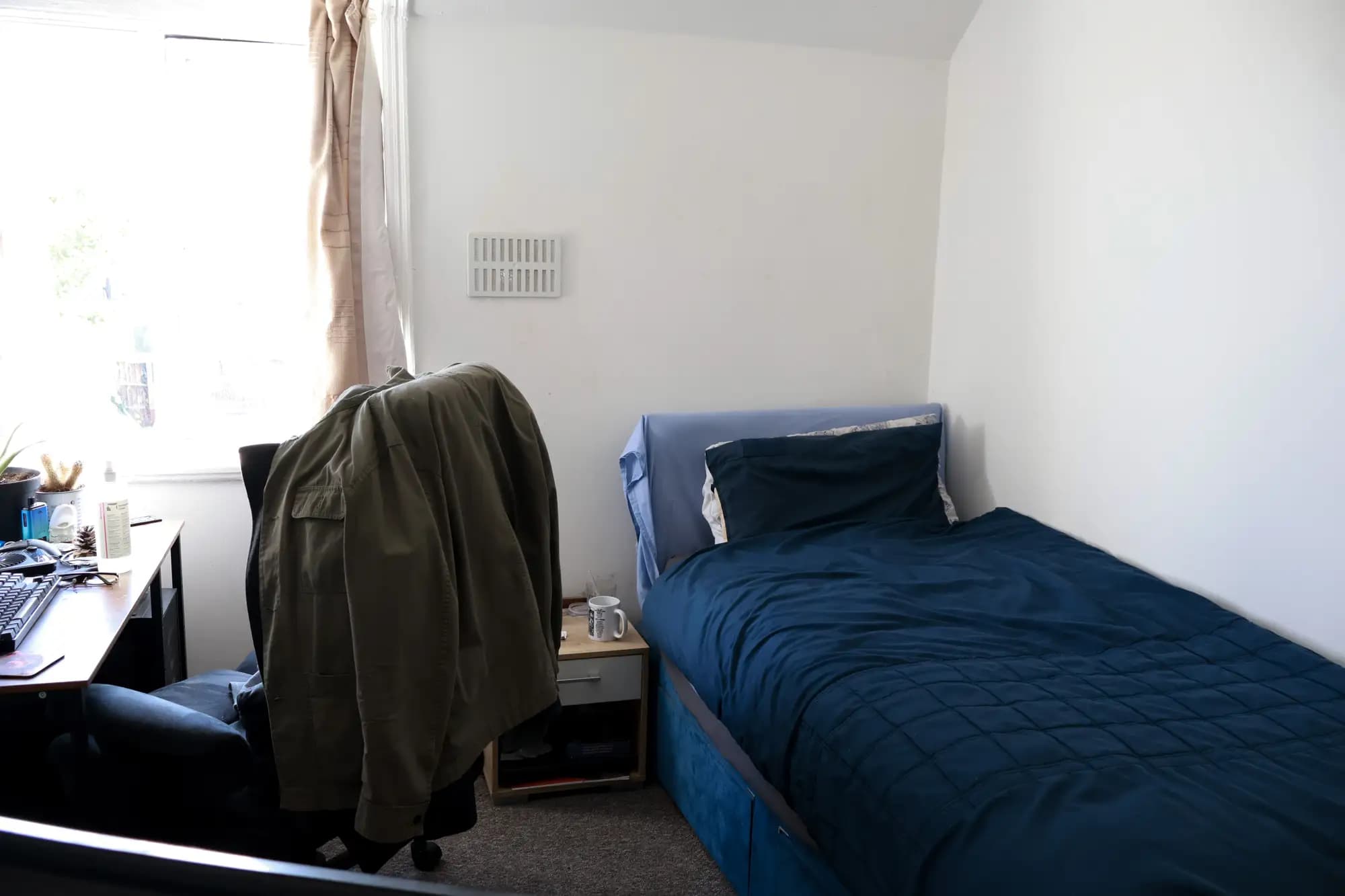 property photo 12 of 17