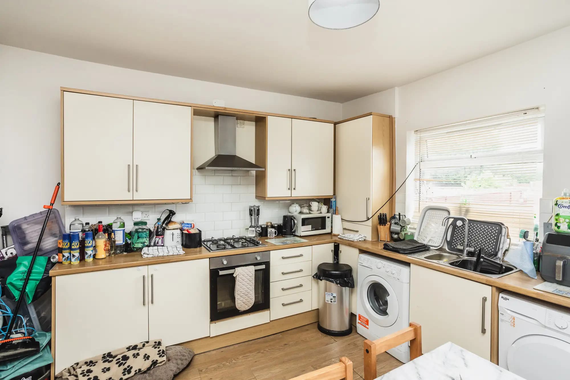 property photo 6 of 18