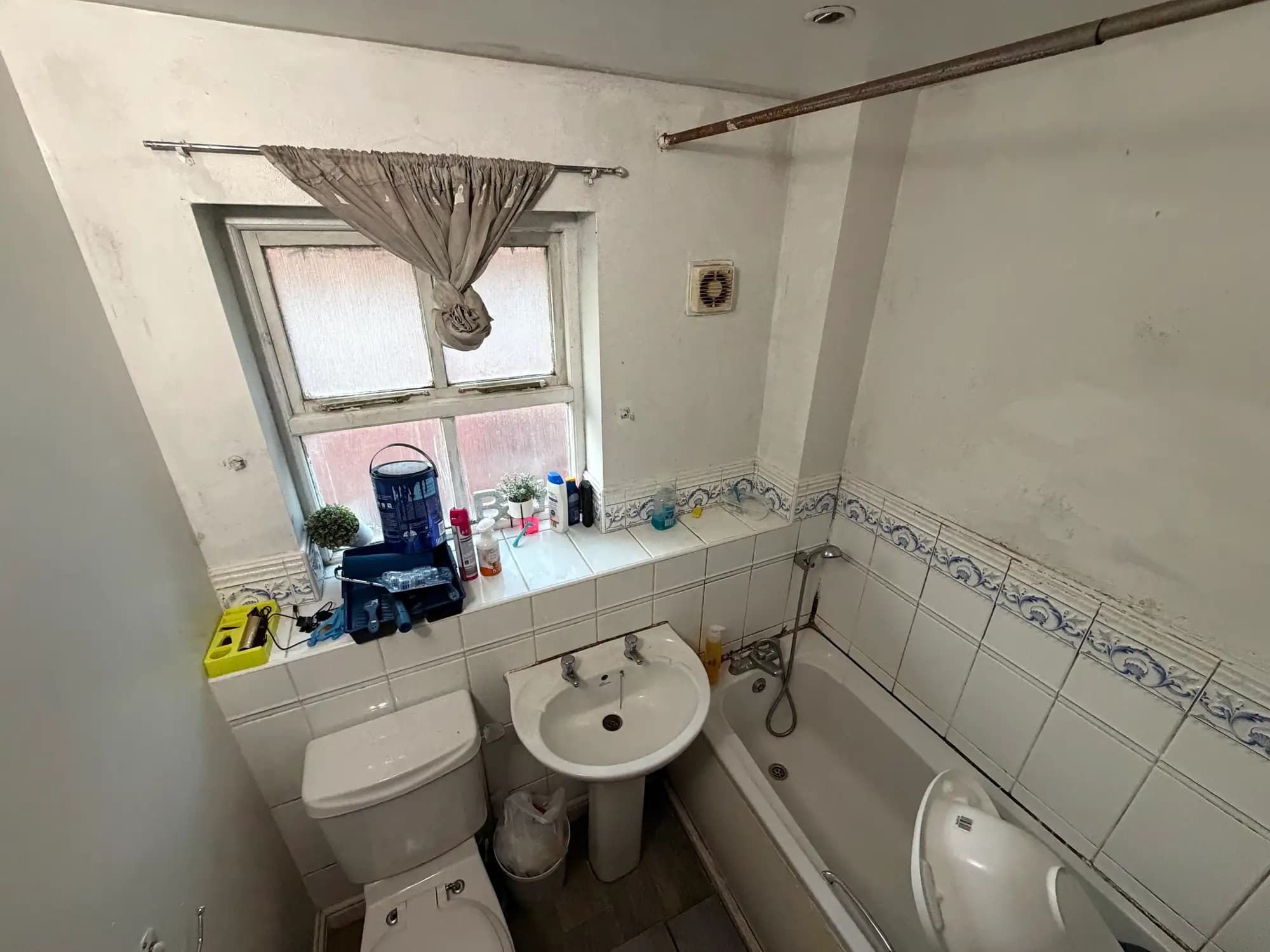 property photo 15 of 36