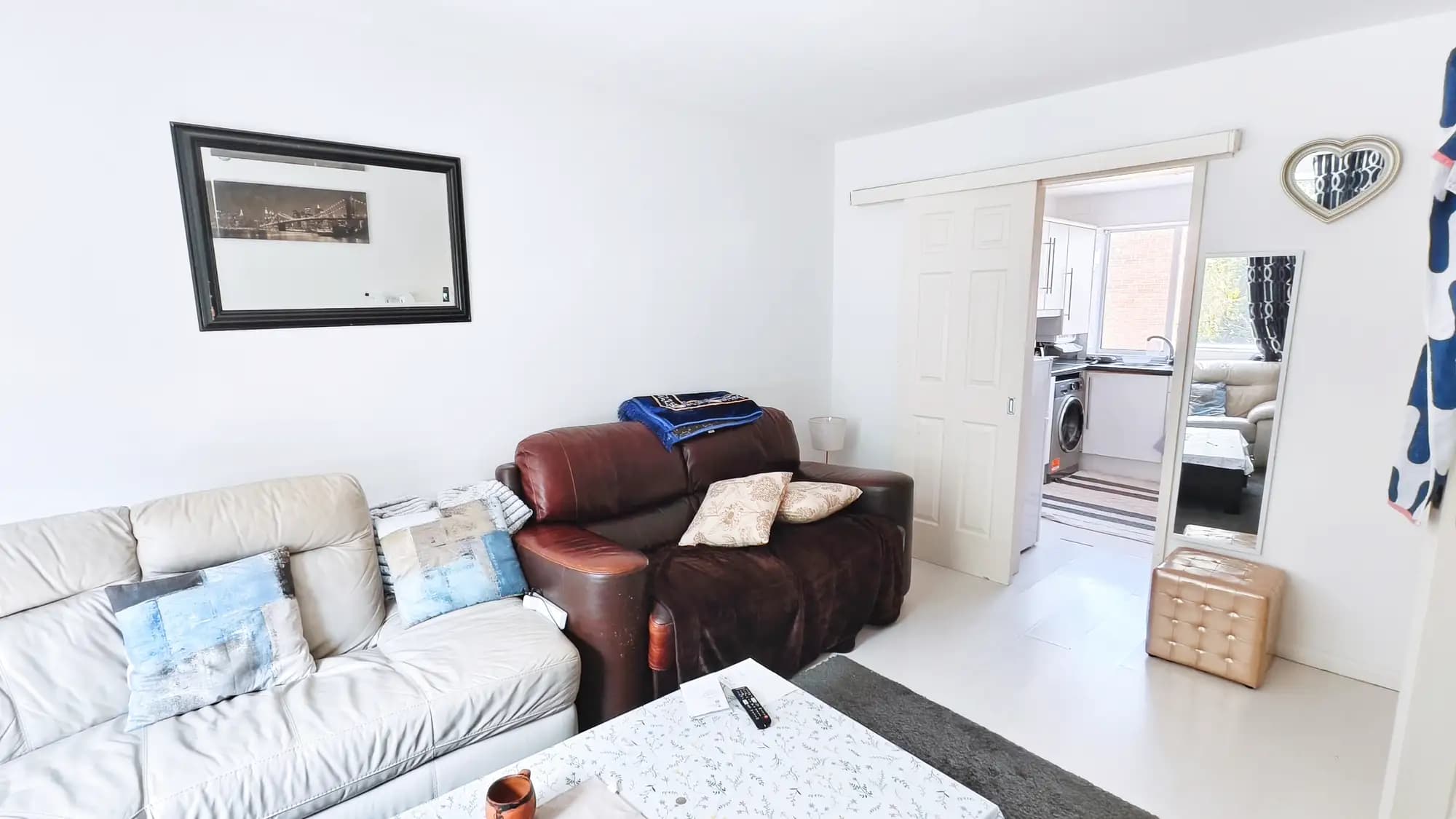 property photo 4 of 15