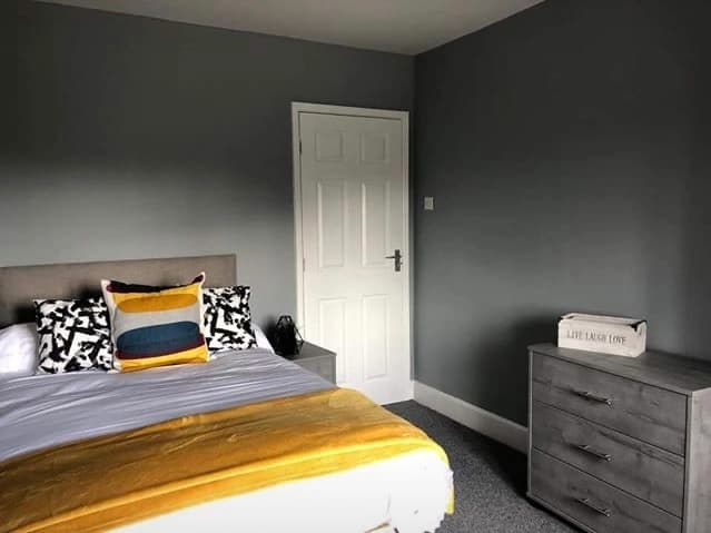 property photo 15 of 40