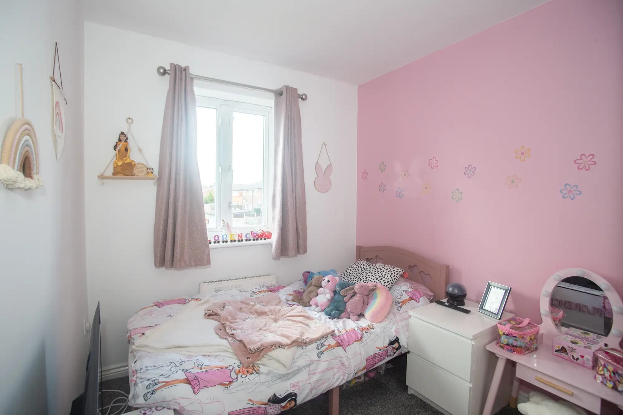 property photo 15 of 24