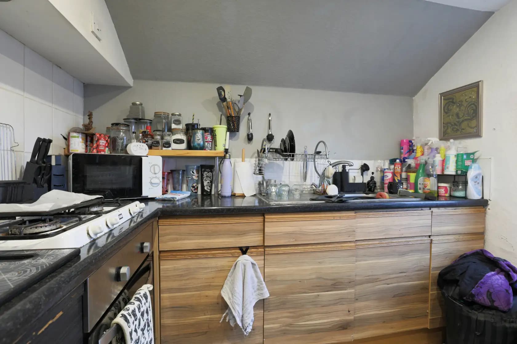 property photo 8 of 47