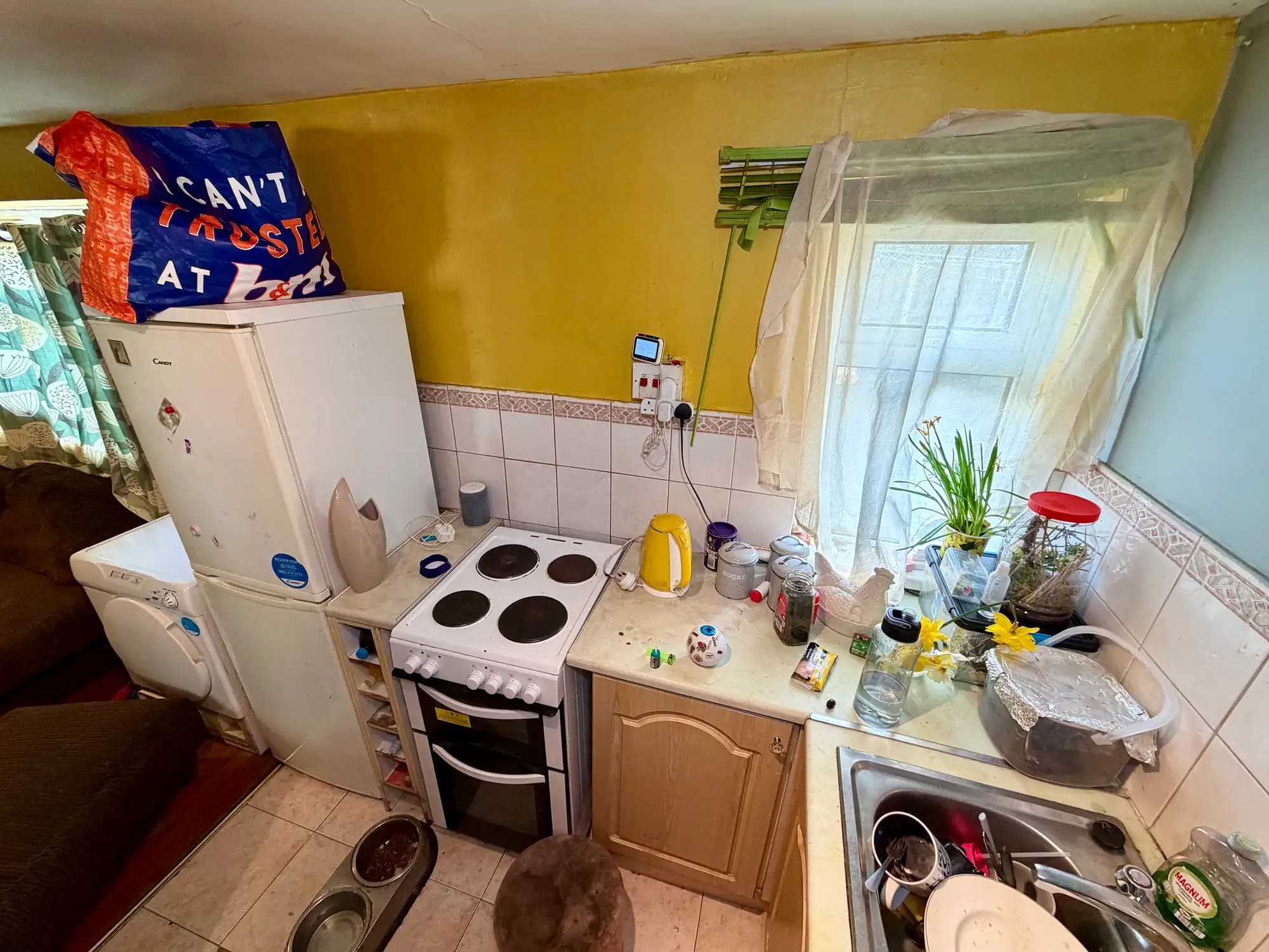 property photo 6 of 28