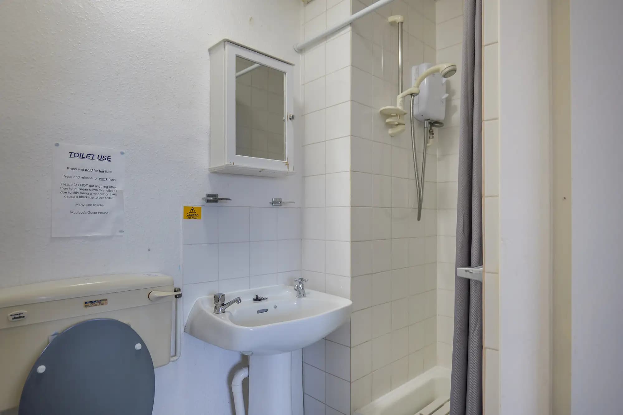 property photo 10 of 17