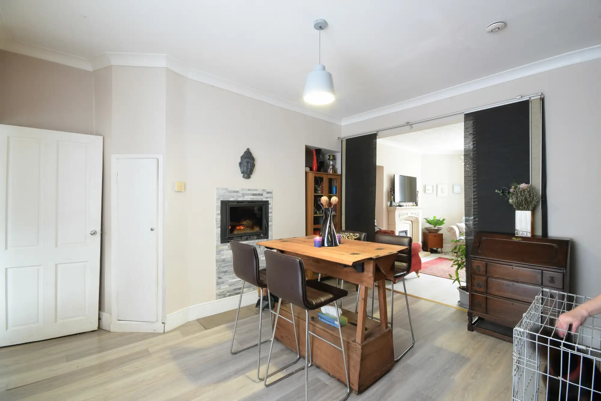 property photo 6 of 19
