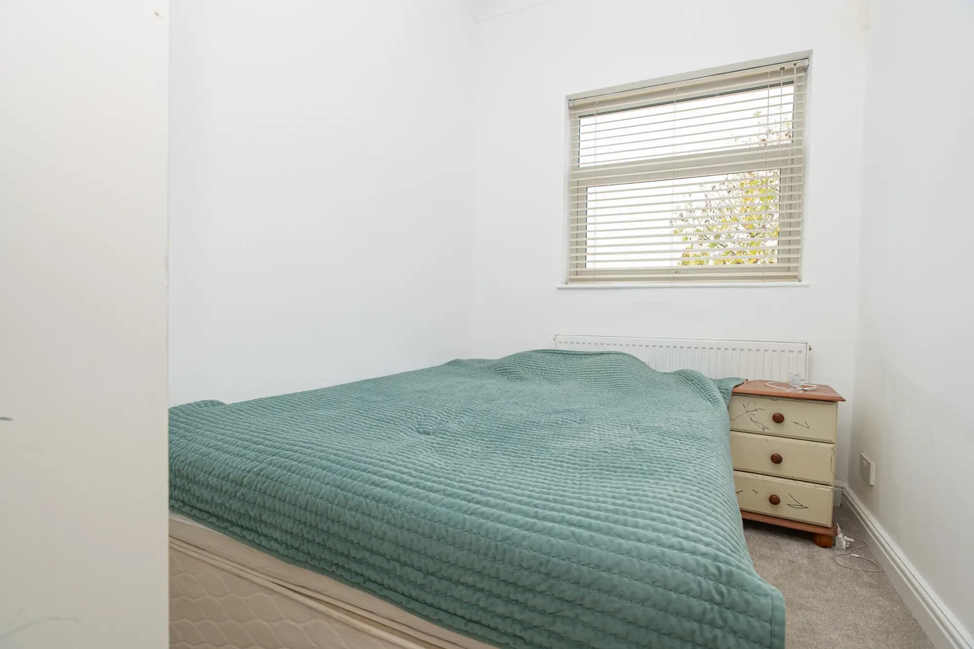 property photo 17 of 29