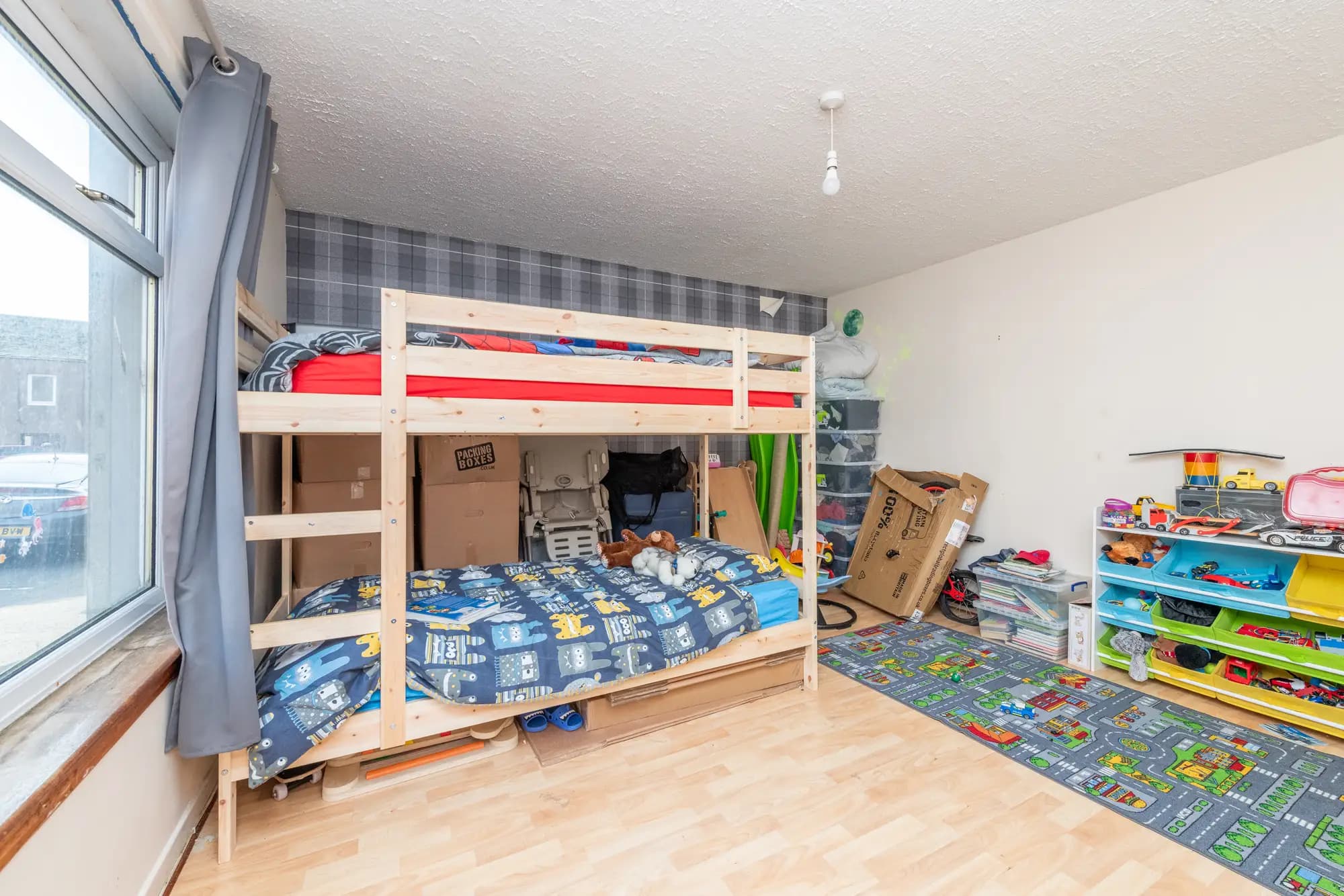 property photo 12 of 20