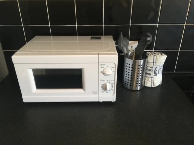 property photo 8 of 40