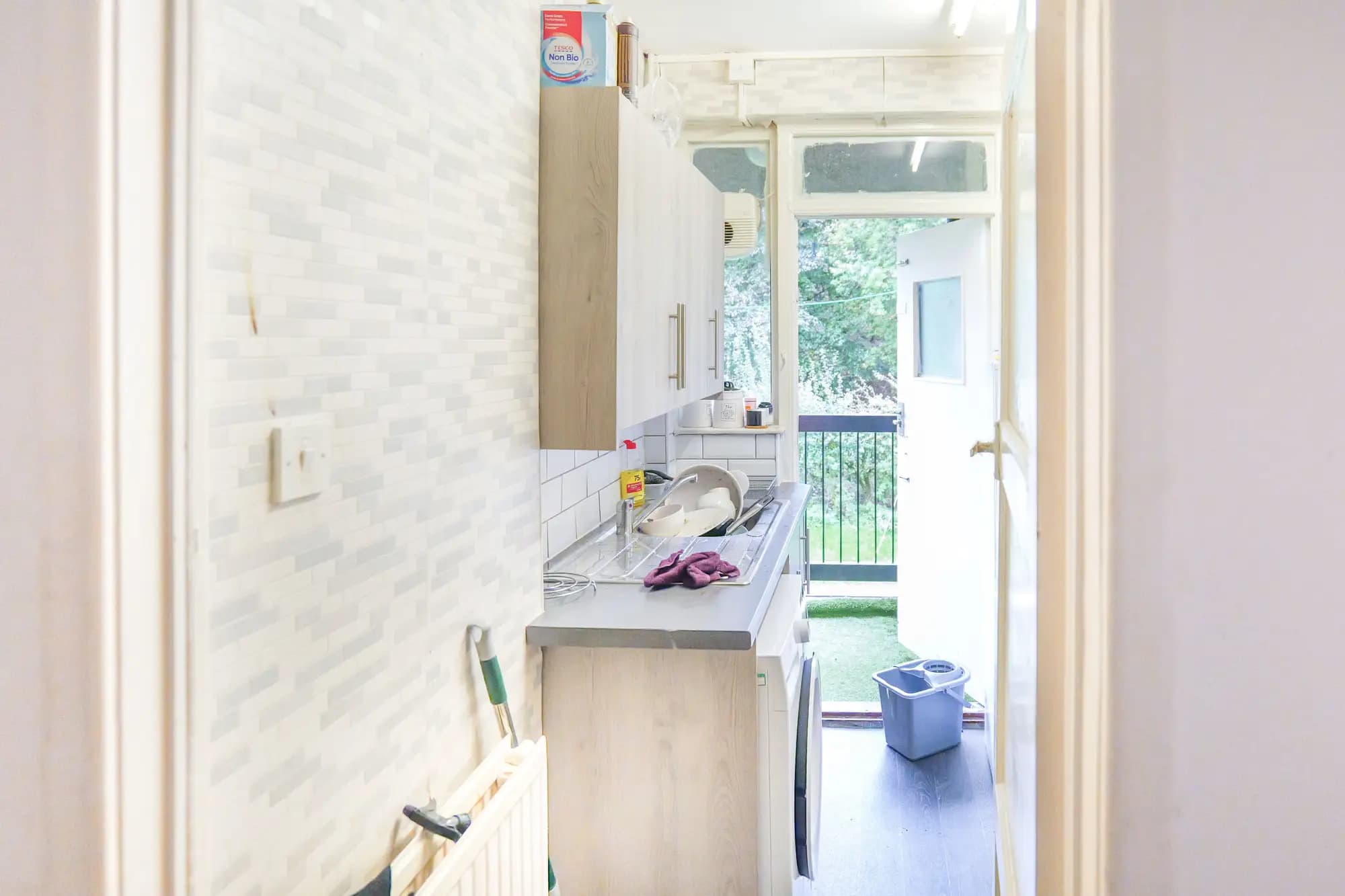 property photo 7 of 19