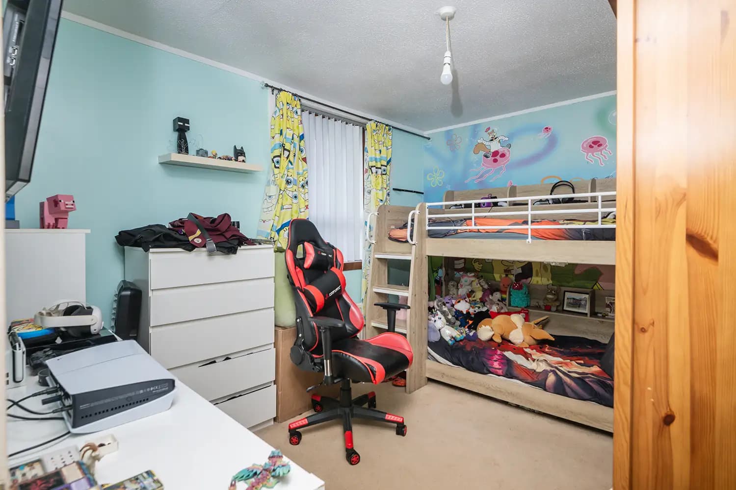 property photo 11 of 24