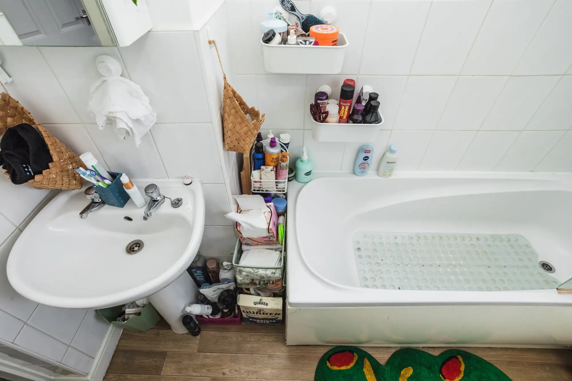 property photo 9 of 17