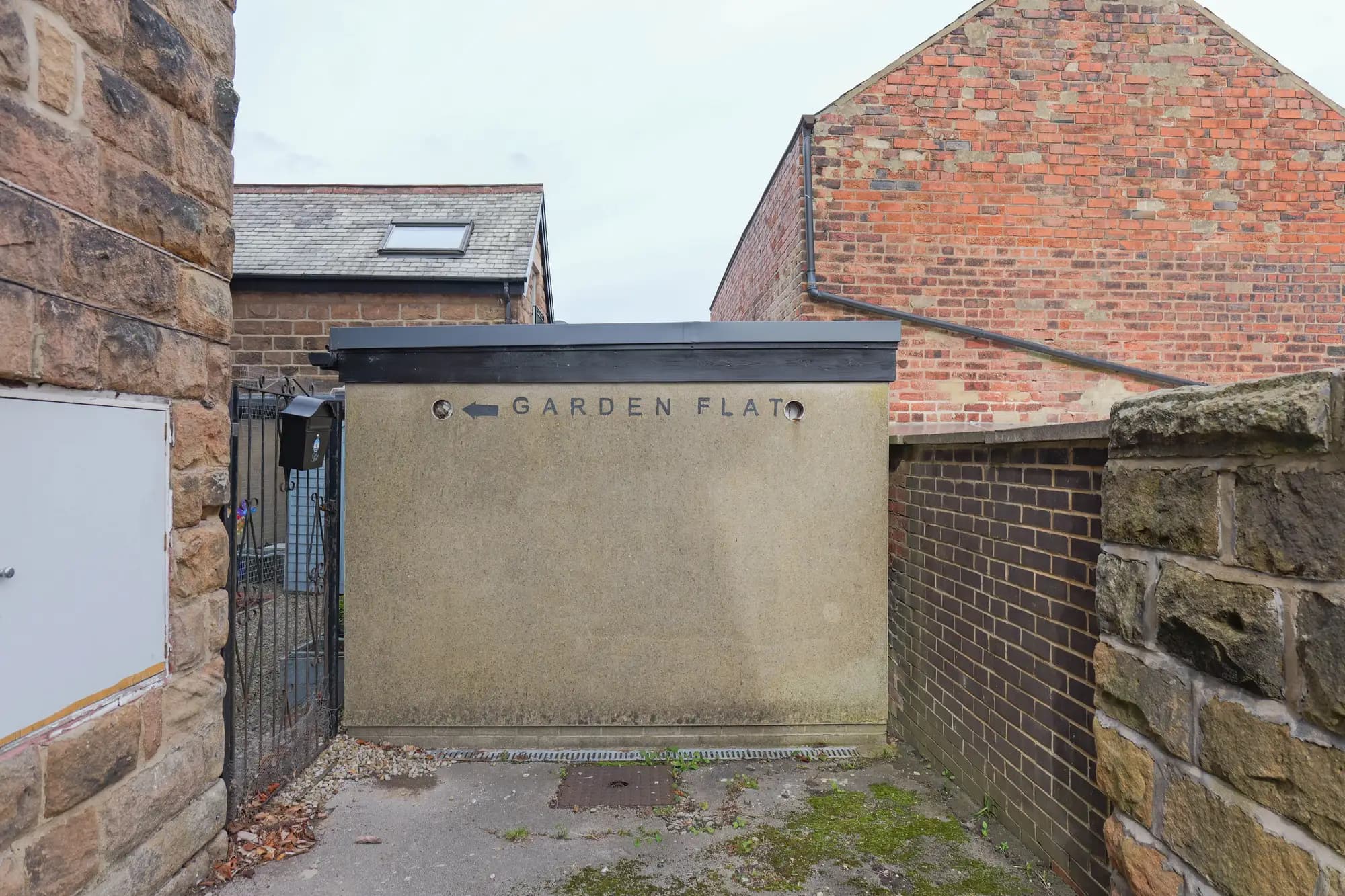property photo 18 of 20