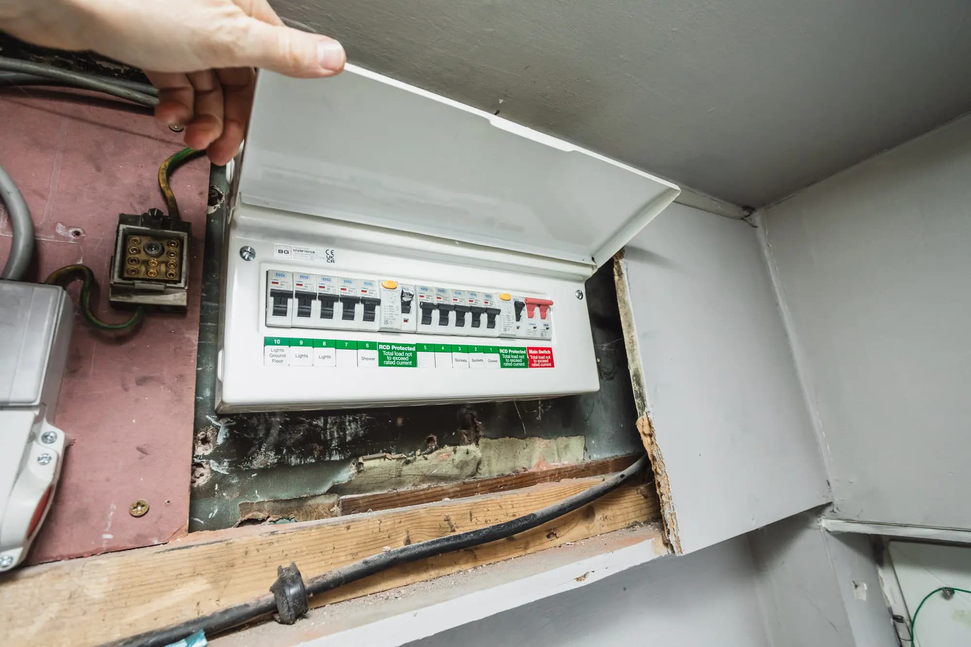 property photo 19 of 24