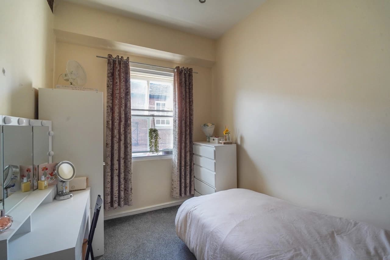 property photo 42 of 56