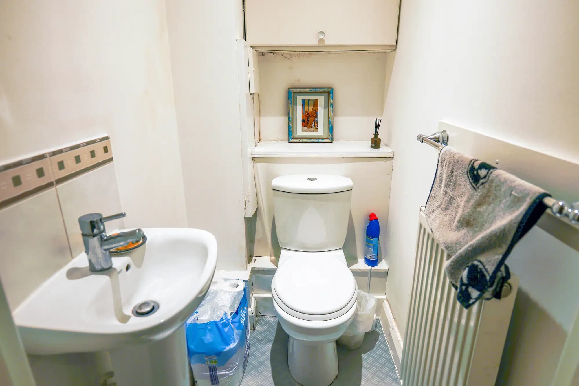 property photo 8 of 26