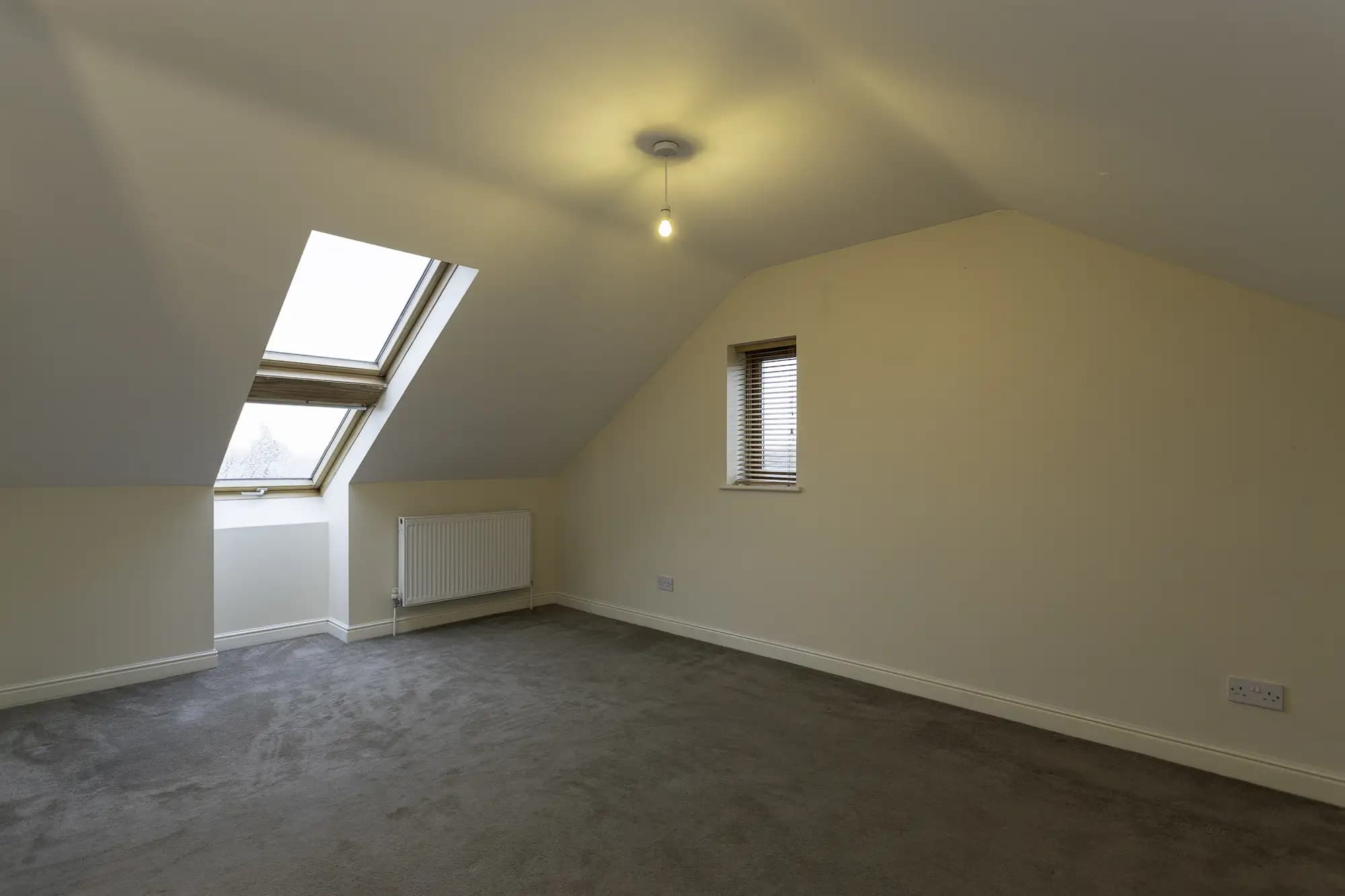 property photo 25 of 30