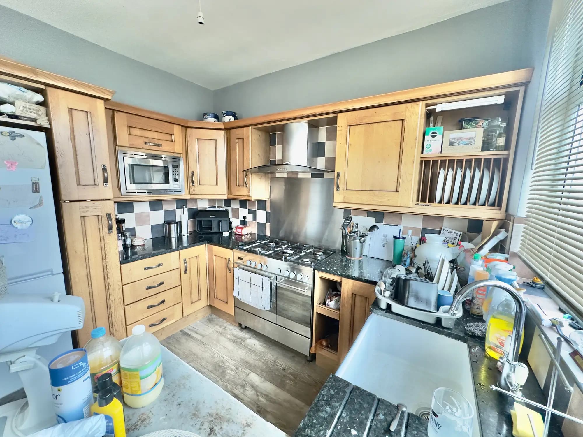 property photo 11 of 31