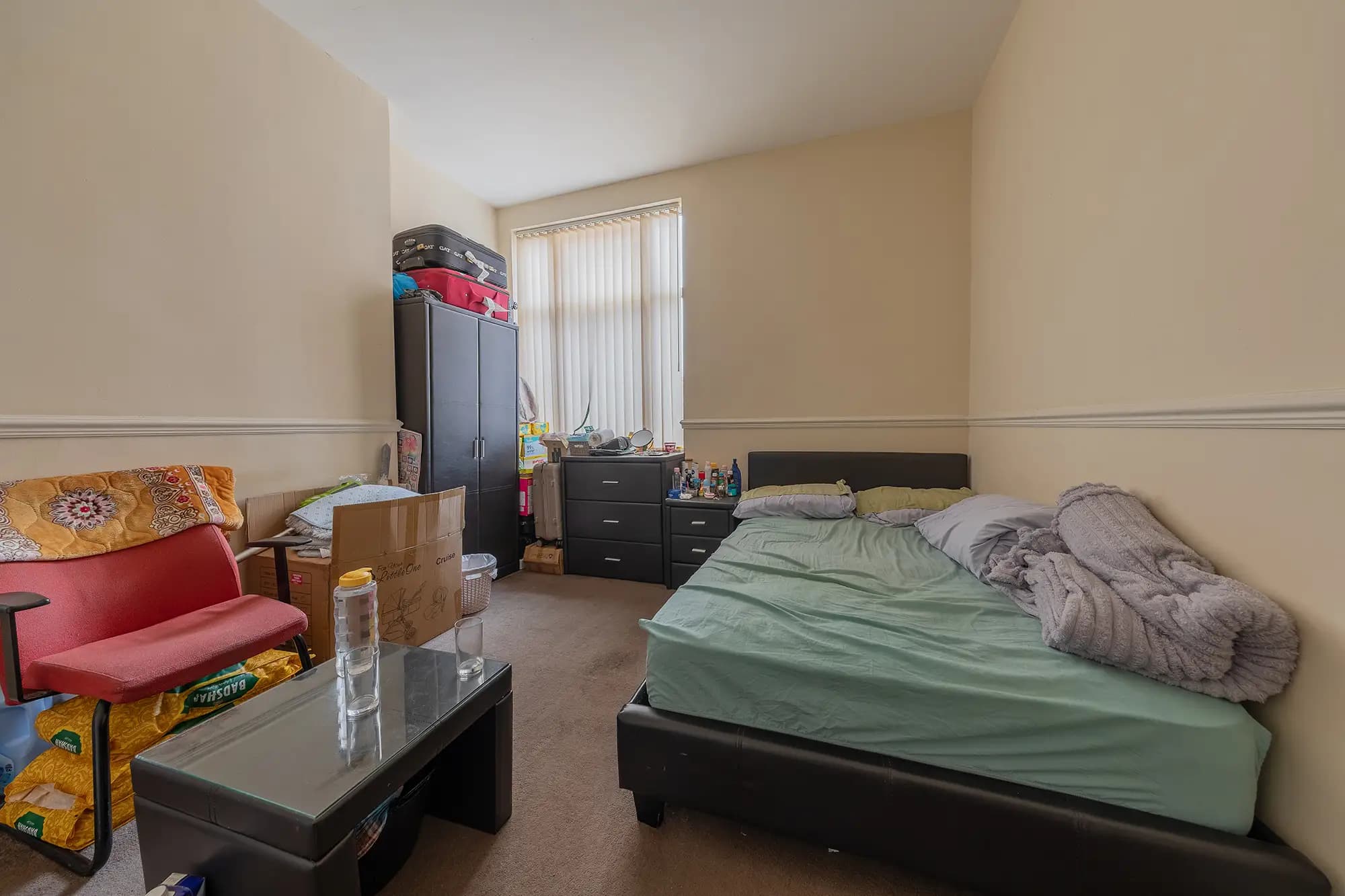 property photo 9 of 19