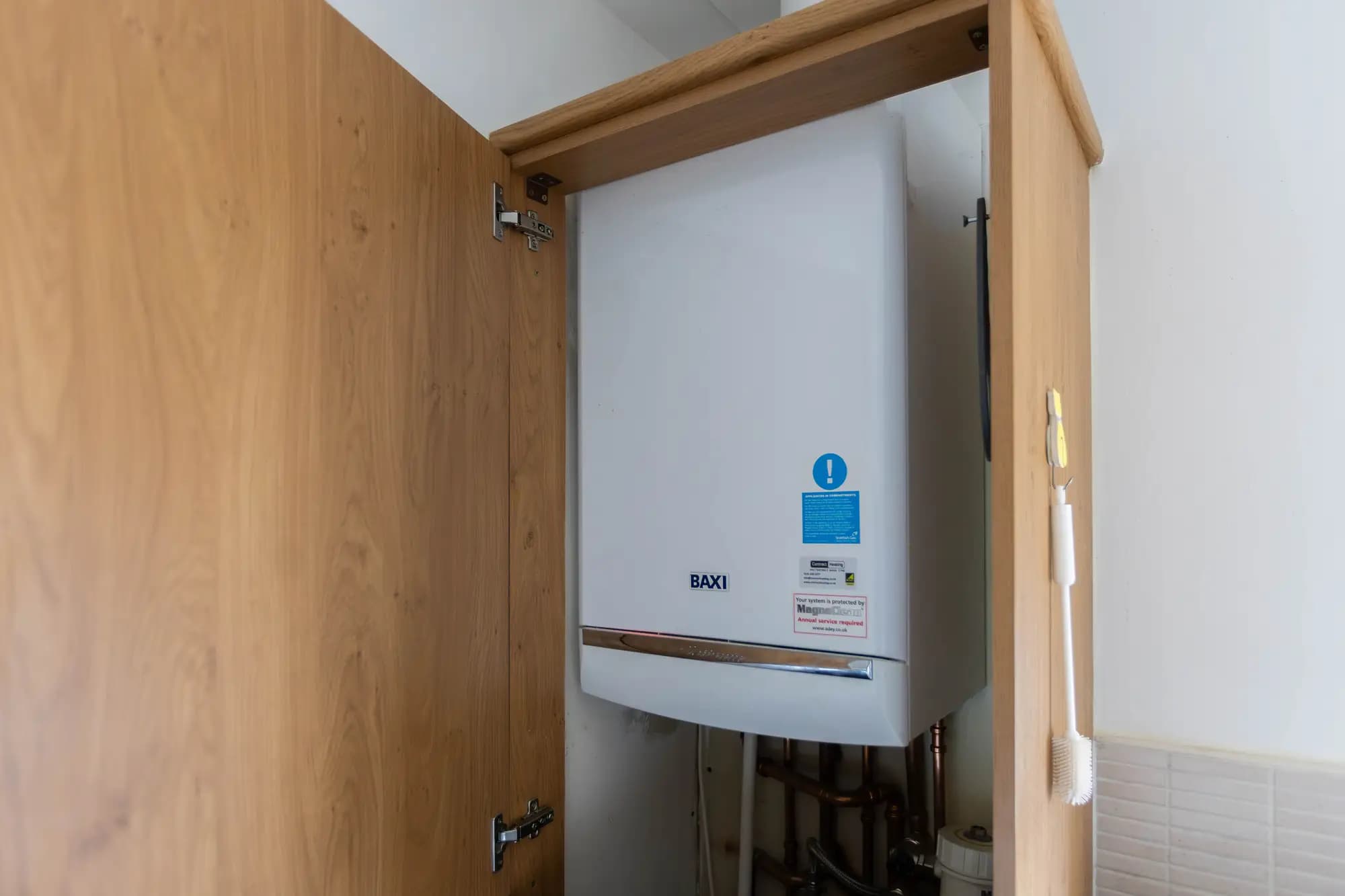 property photo 15 of 18