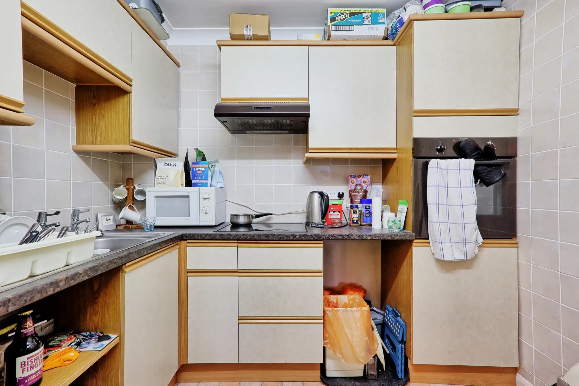 property photo 5 of 17