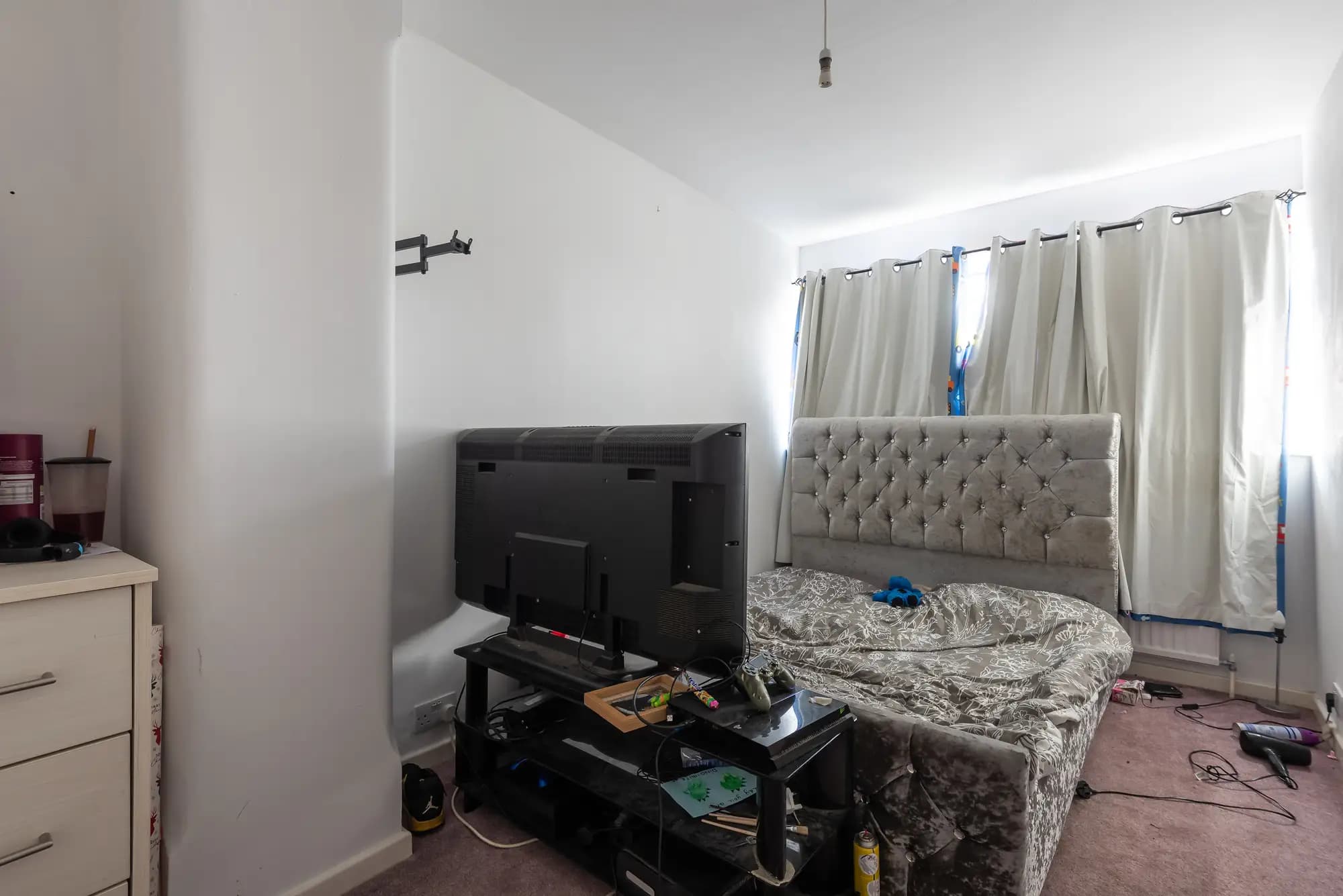 property photo 12 of 15