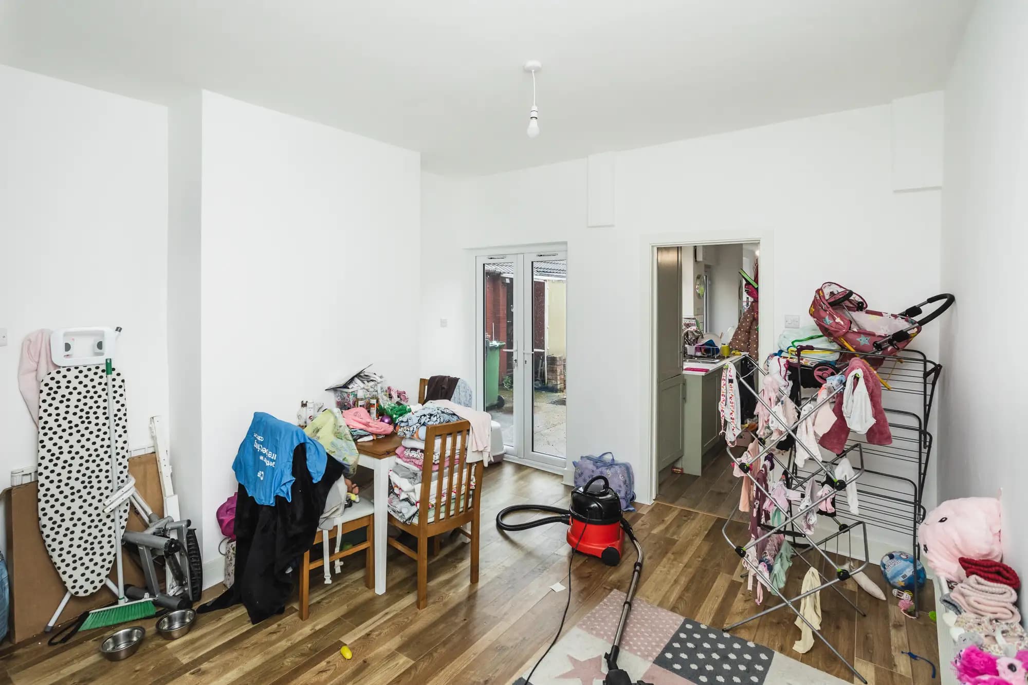 property photo 6 of 38