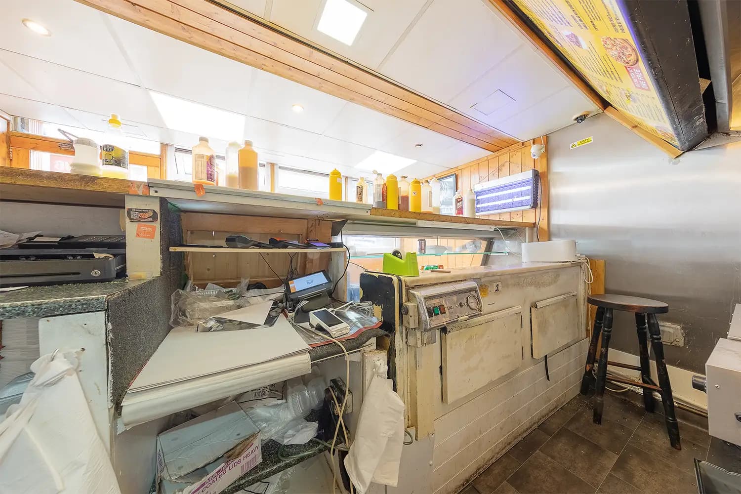 property photo 8 of 14