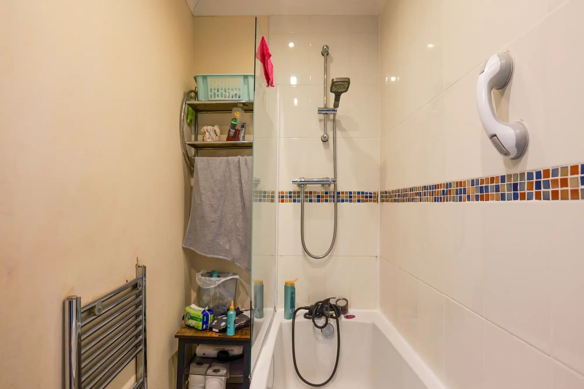 property photo 7 of 27